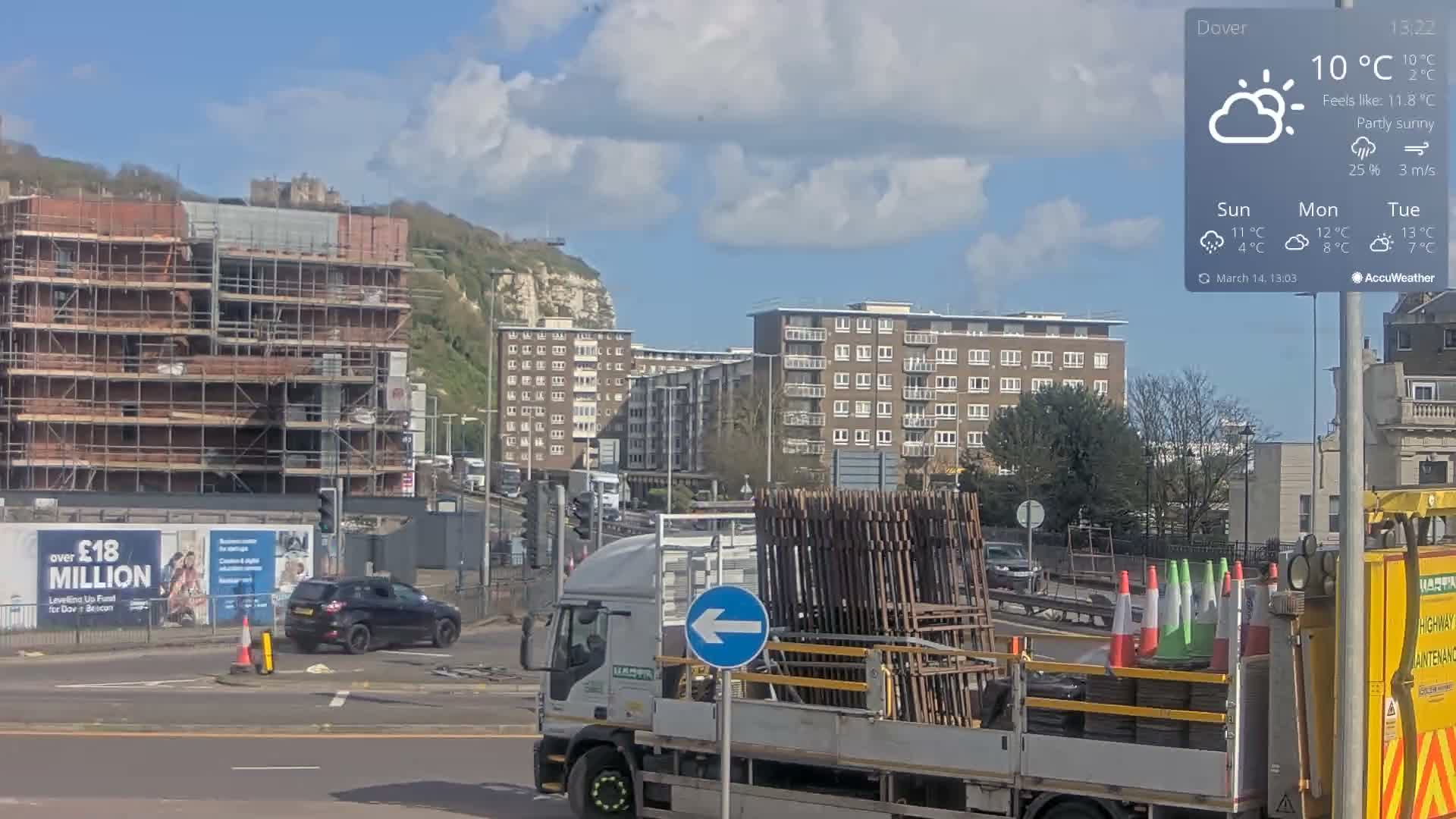 Dover Castle & A256 & A20 Junction Live Cam - Dover, Kent, South East, England, United Kingdom