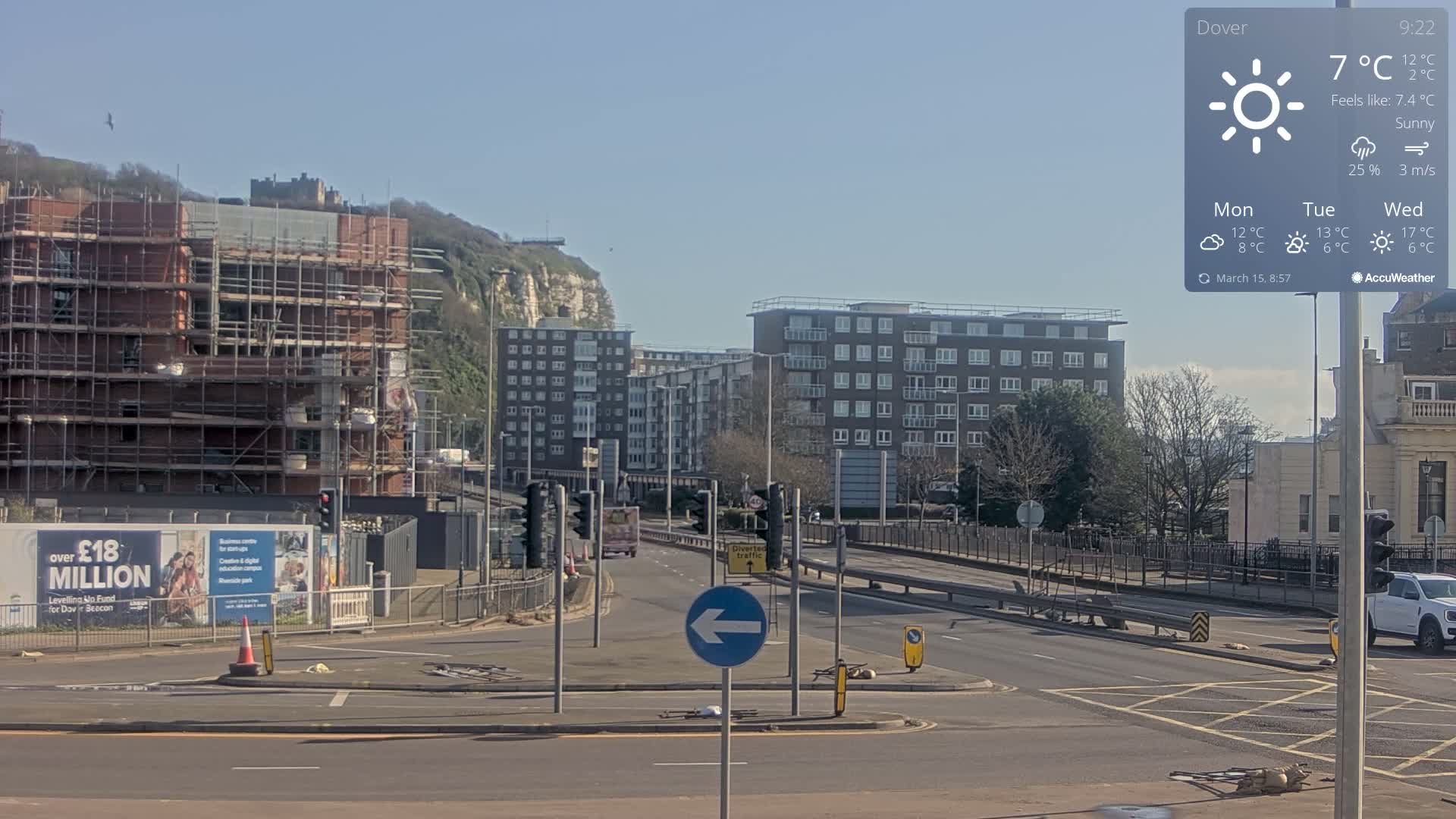 Dover Castle & A256 & A20 Junction Live Cam - Dover, Kent, South East, England, United Kingdom