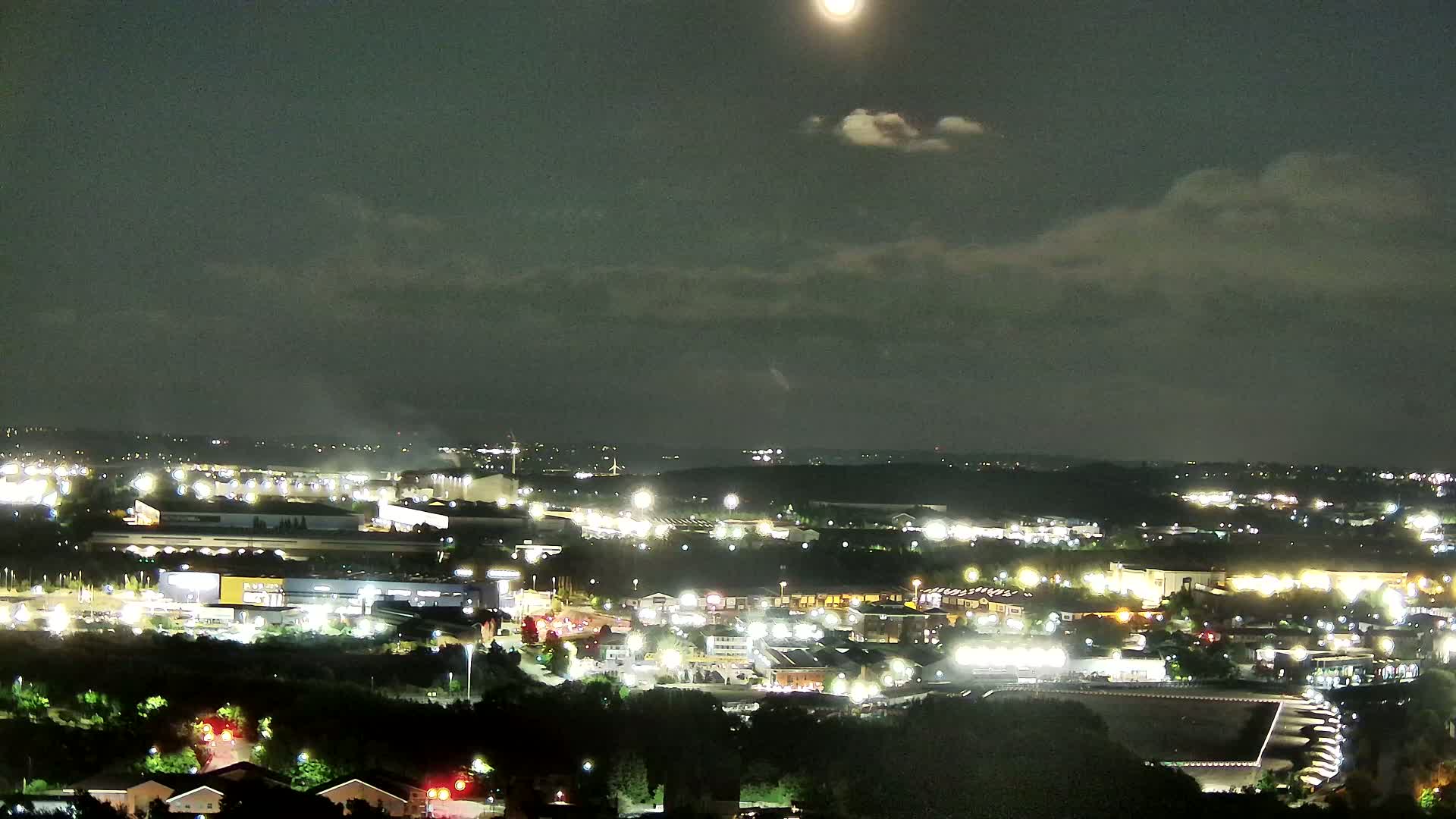 Sheffield, Tinsley Industrial Area fron Don Valley Skyline Live Cam - Sheffield, South Yorkshire, Yorkshire and the Humber, England, United Kingdom