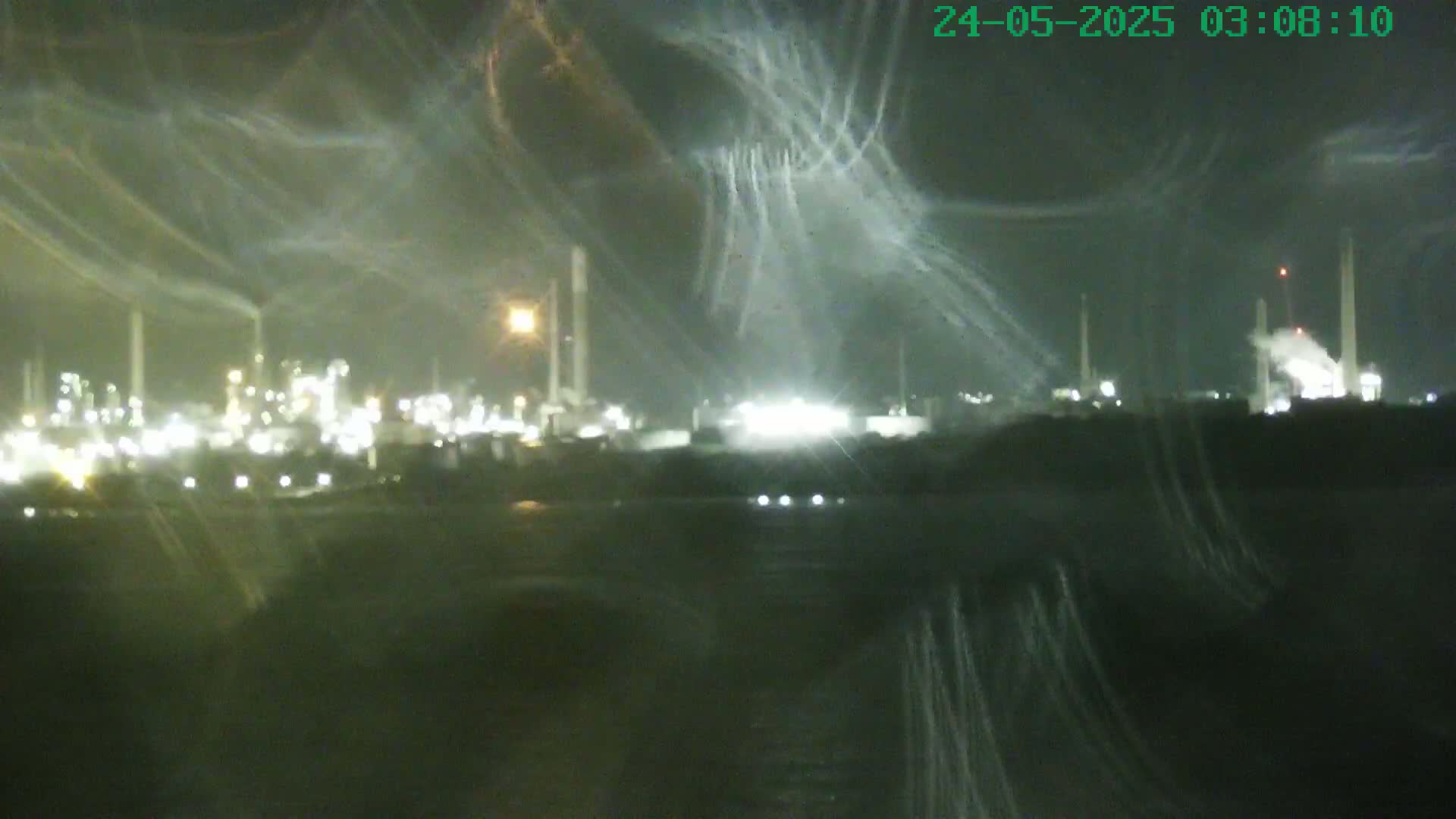 Netley,  The Solent Water Shipspotting Live Cam - Borough of Eastleigh, Hampshire, South East, England, United Kingdom