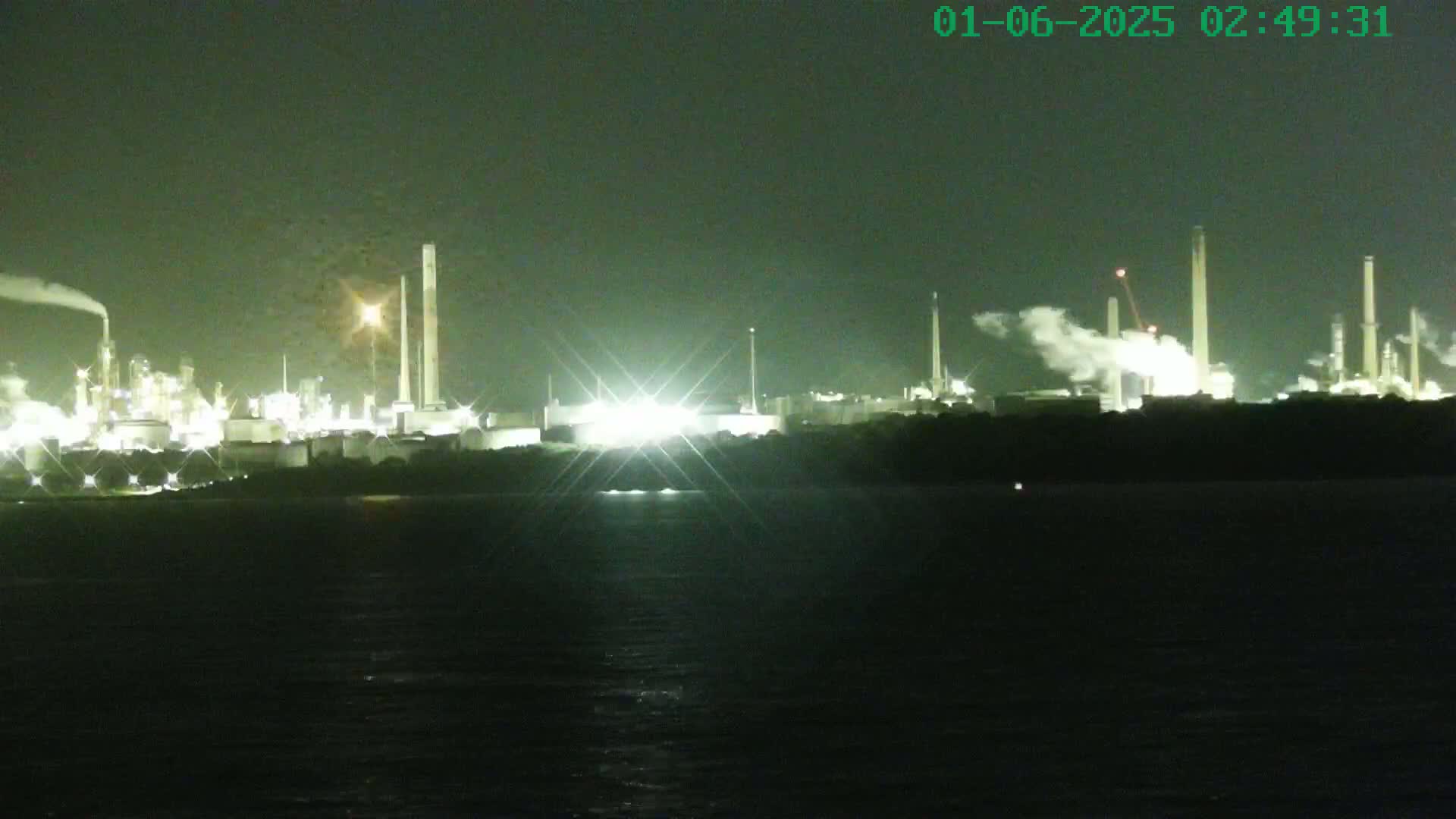 Netley,  The Solent Water Shipspotting Live Cam - Borough of Eastleigh, Hampshire, South East, England, United Kingdom