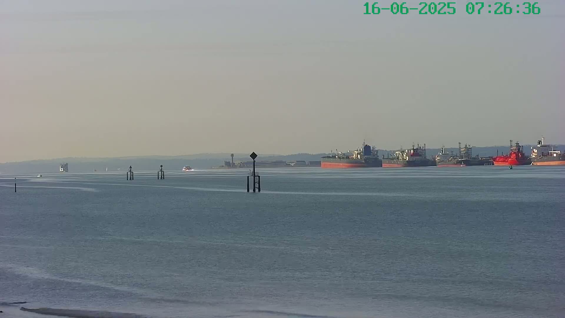 Netley,  The Solent Water Shipspotting Live Cam - Borough of Eastleigh, Hampshire, South East, England, United Kingdom
