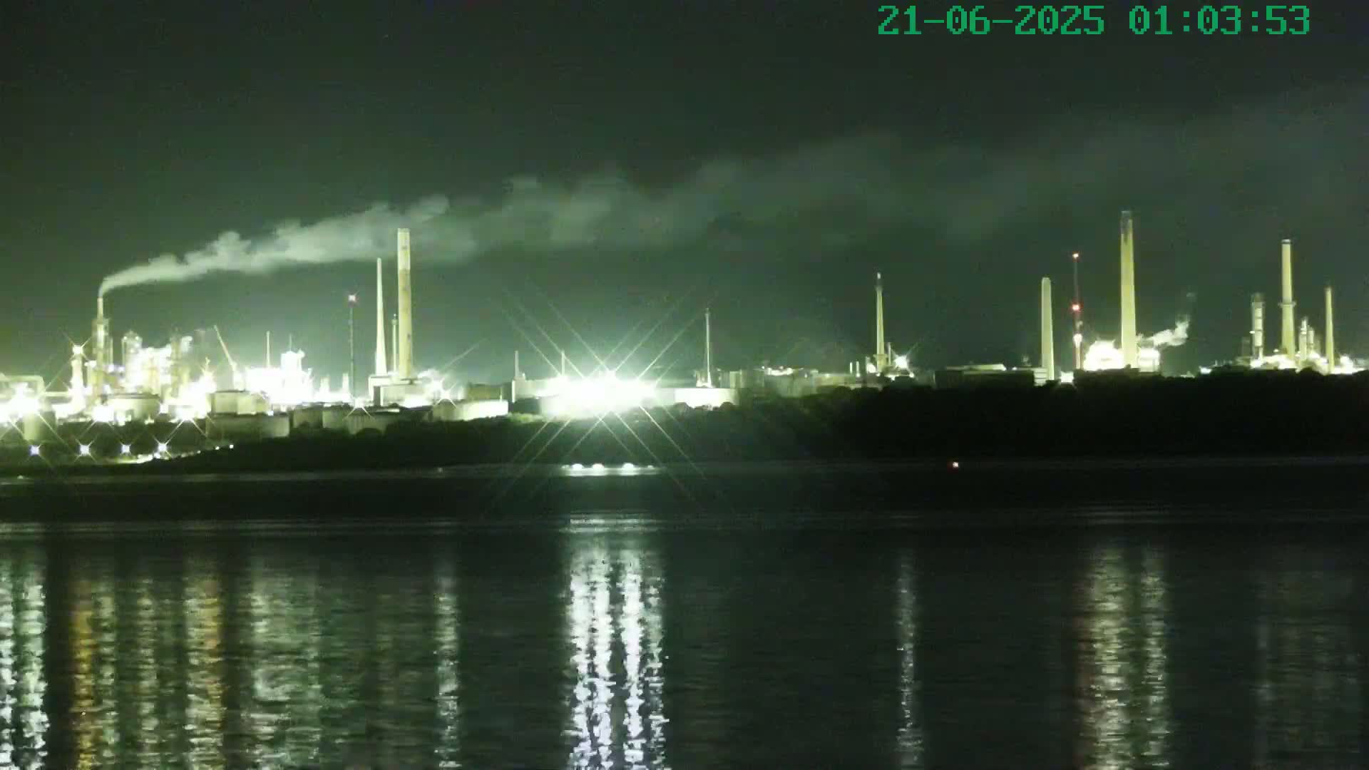 Netley,  The Solent Water Shipspotting Live Cam - Borough of Eastleigh, Hampshire, South East, England, United Kingdom