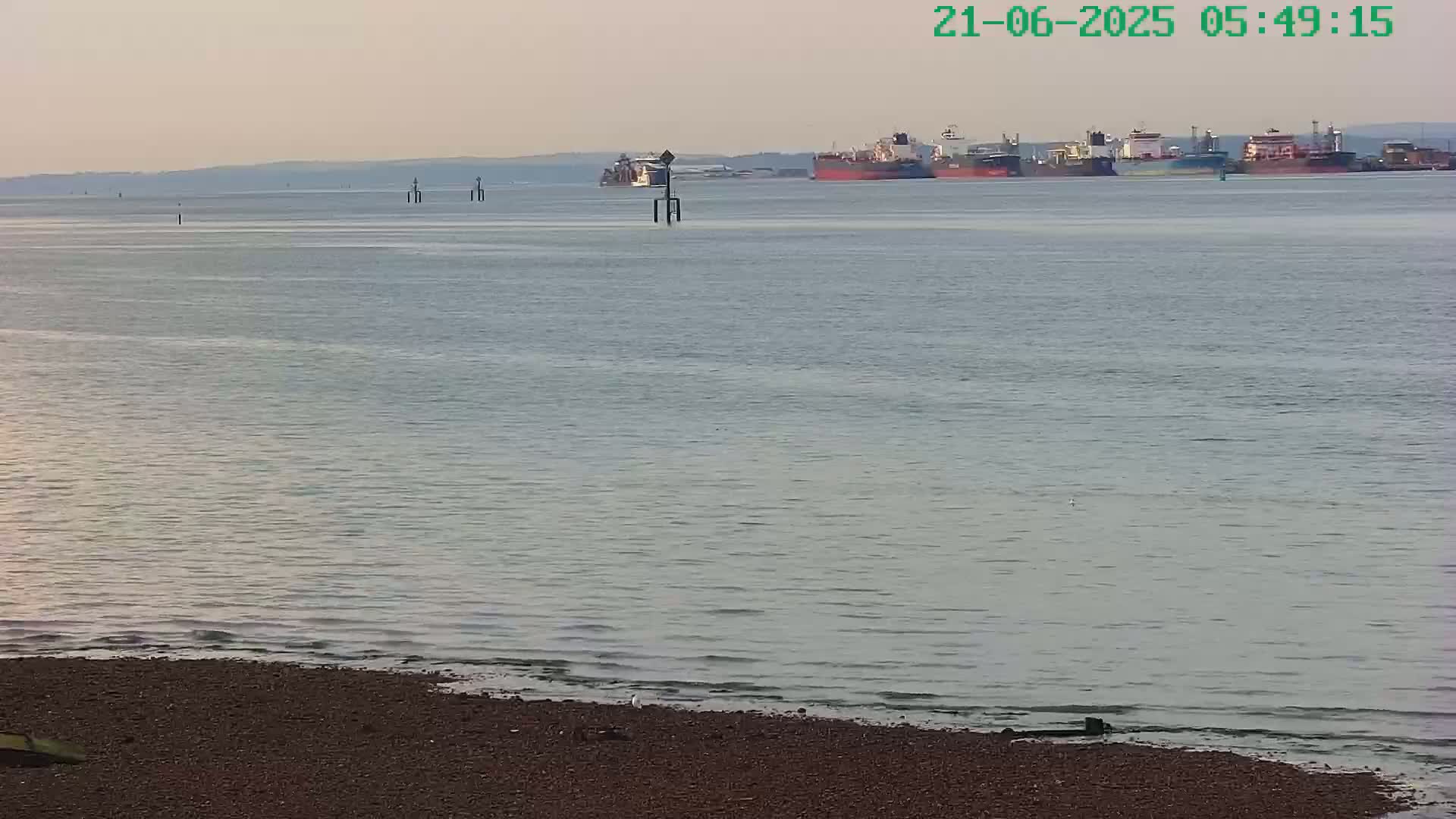 Netley,  The Solent Water Shipspotting Live Cam - Borough of Eastleigh, Hampshire, South East, England, United Kingdom