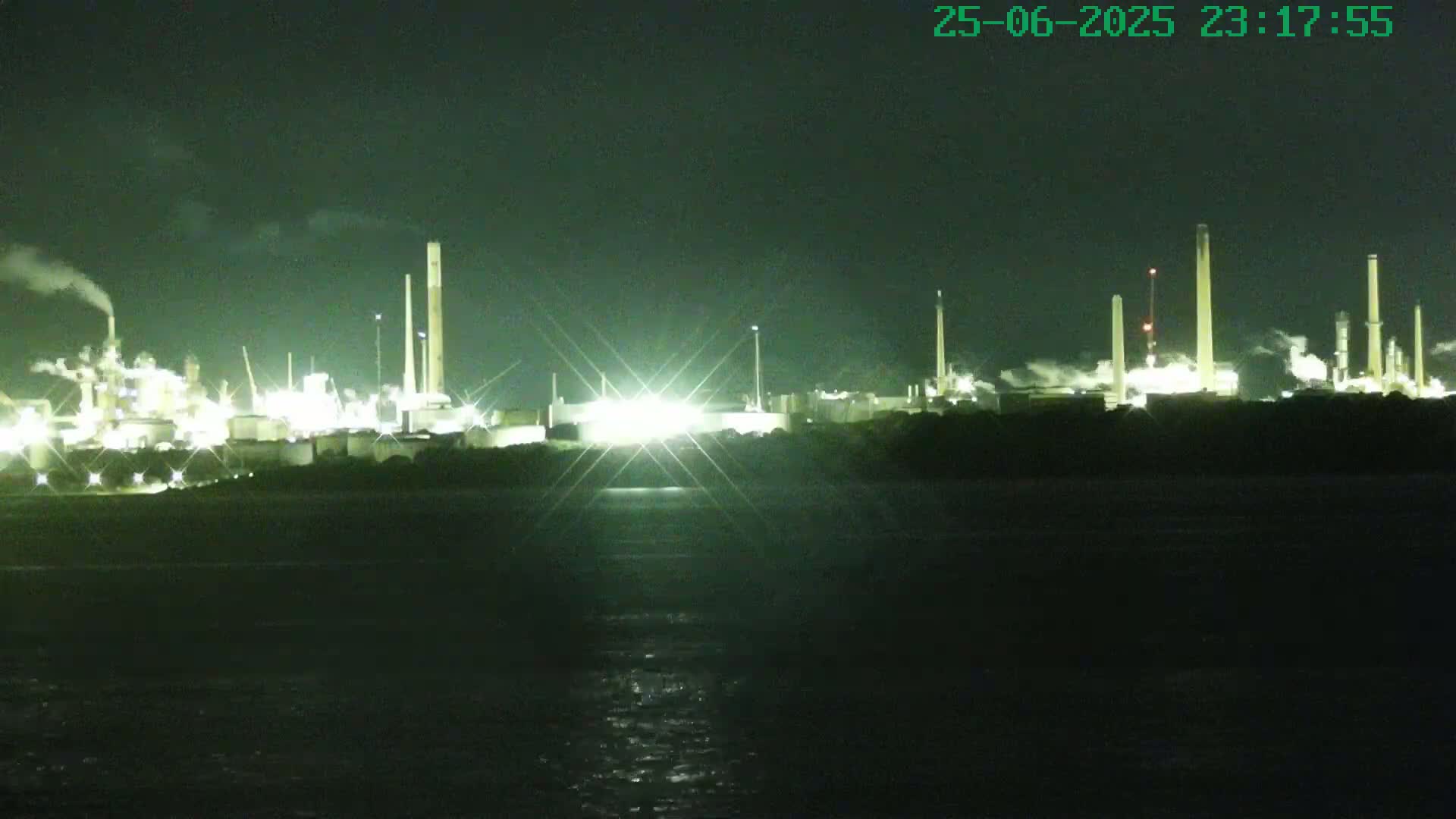 Netley,  The Solent Water Shipspotting Live Cam - Borough of Eastleigh, Hampshire, South East, England, United Kingdom
