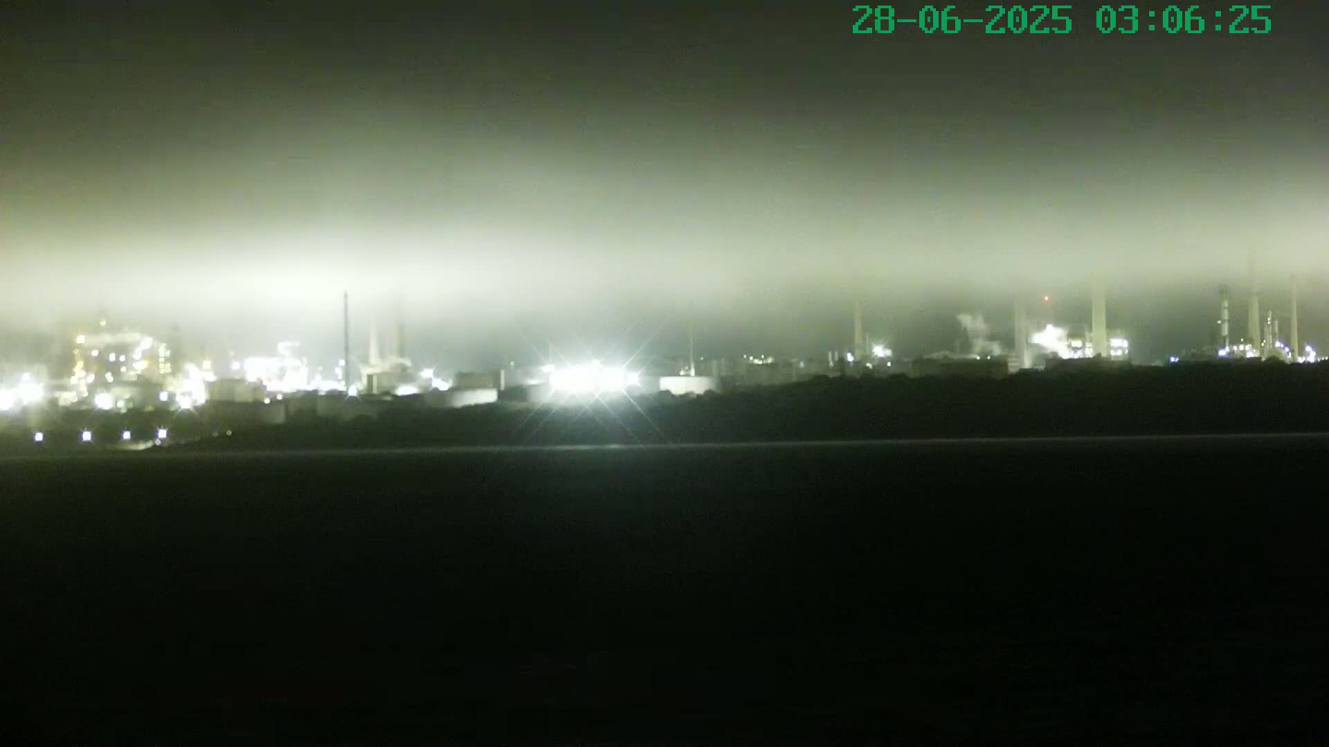 Netley,  The Solent Water Shipspotting Live Cam - Borough of Eastleigh, Hampshire, South East, England, United Kingdom
