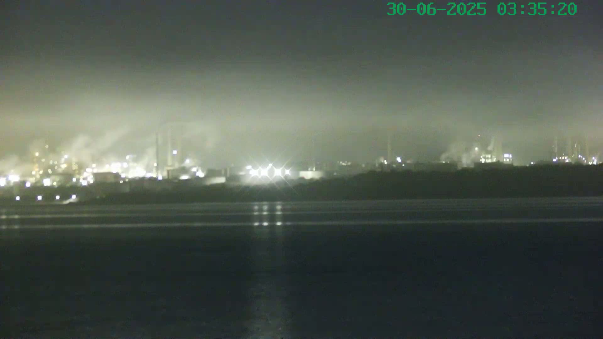 Netley,  The Solent Water Shipspotting Live Cam - Borough of Eastleigh, Hampshire, South East, England, United Kingdom