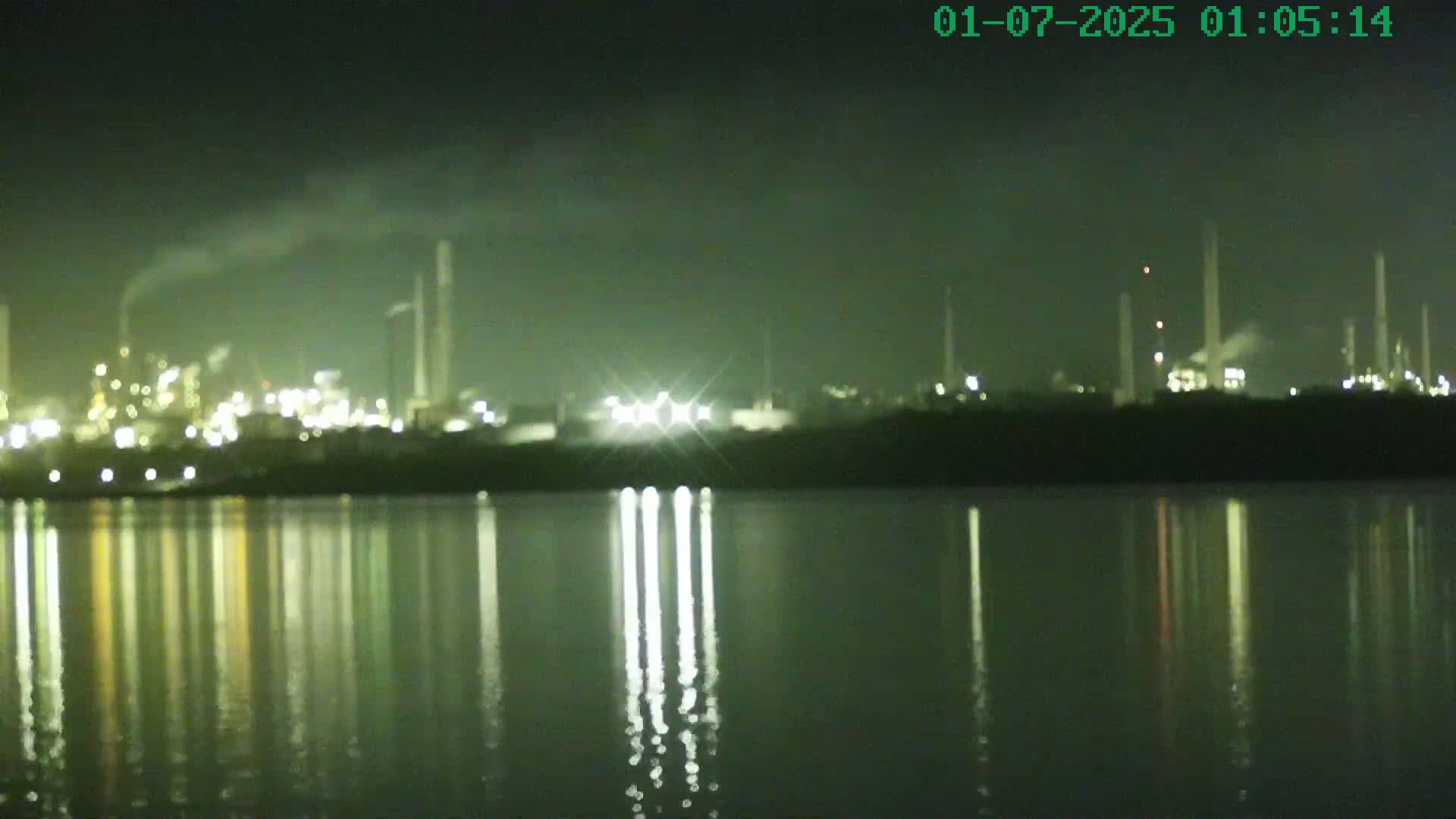 Netley,  The Solent Water Shipspotting Live Cam - Borough of Eastleigh, Hampshire, South East, England, United Kingdom