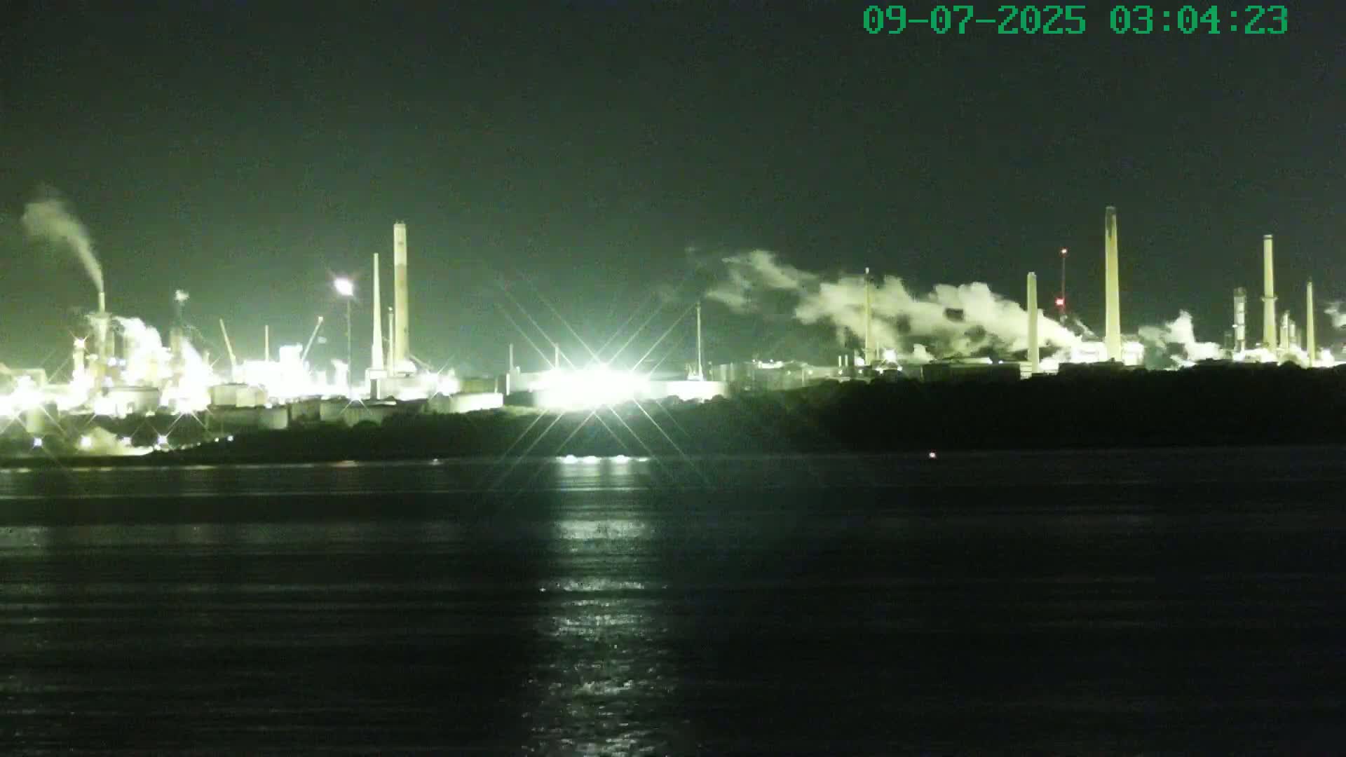 Netley,  The Solent Water Shipspotting Live Cam - Borough of Eastleigh, Hampshire, South East, England, United Kingdom