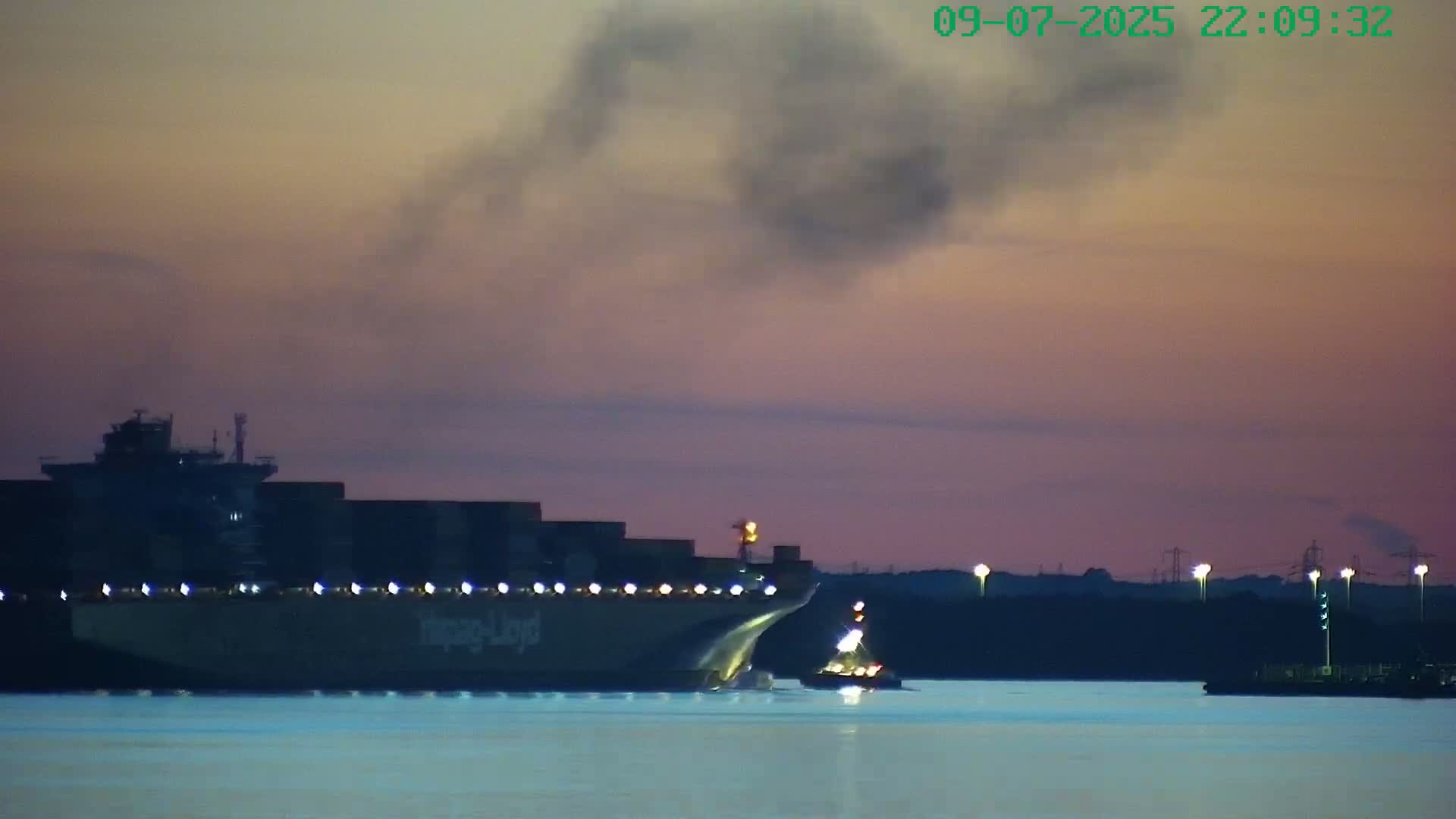 Netley,  The Solent Water Shipspotting Live Cam - Borough of Eastleigh, Hampshire, South East, England, United Kingdom