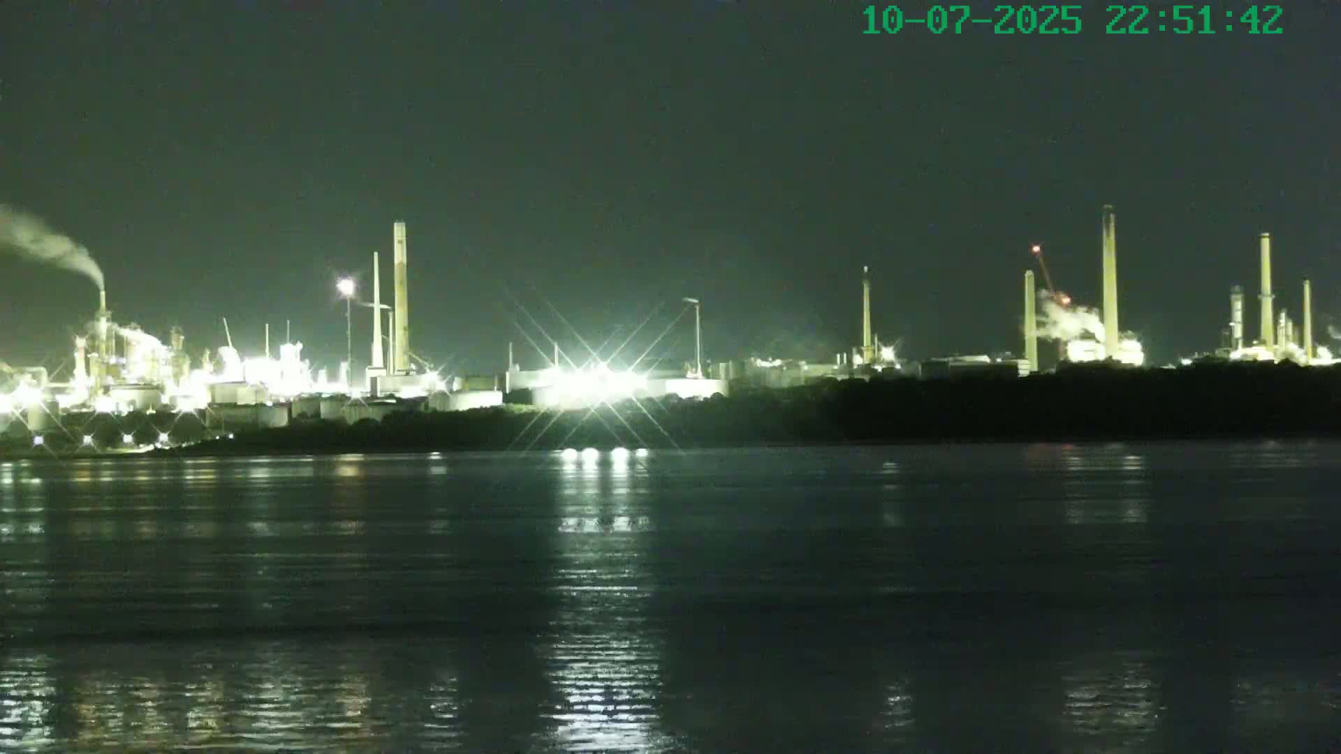 Netley,  The Solent Water Shipspotting Live Cam - Borough of Eastleigh, Hampshire, South East, England, United Kingdom