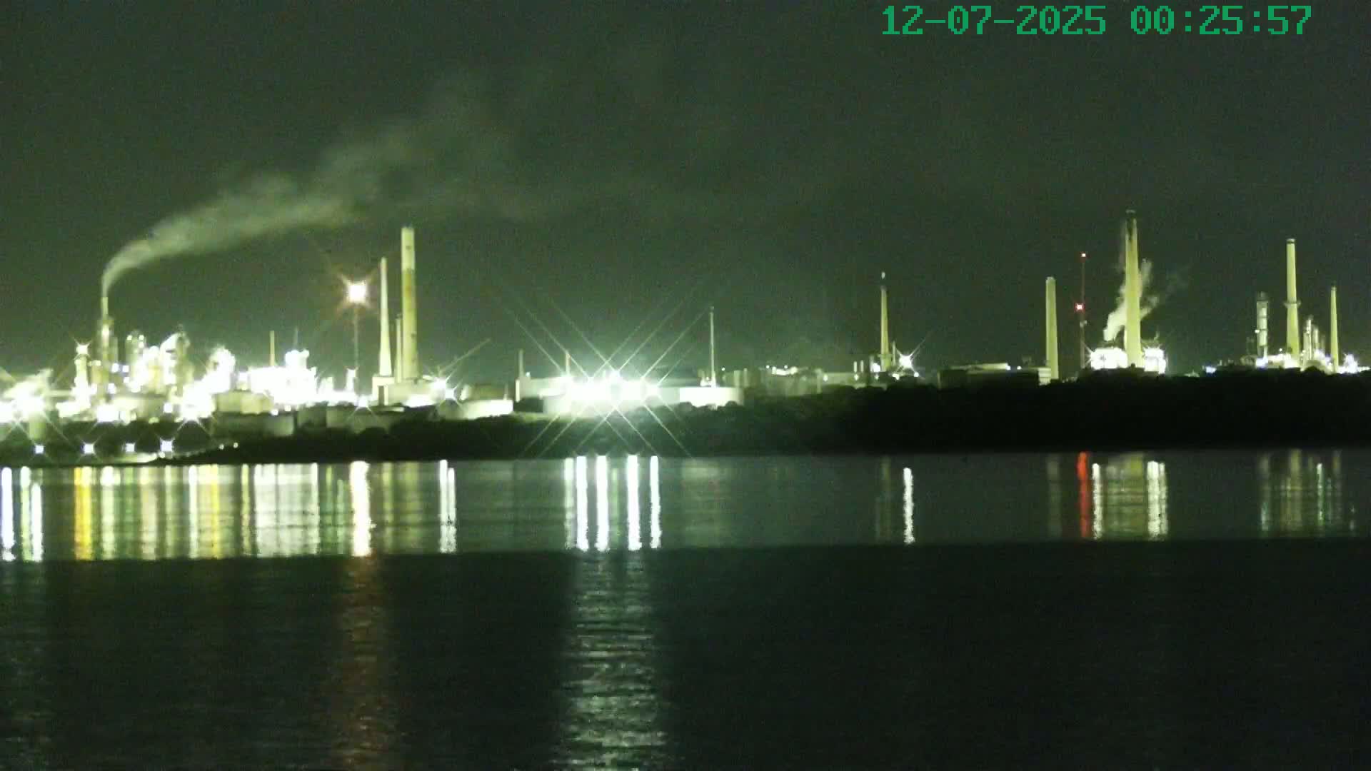 Netley,  The Solent Water Shipspotting Live Cam - Borough of Eastleigh, Hampshire, South East, England, United Kingdom