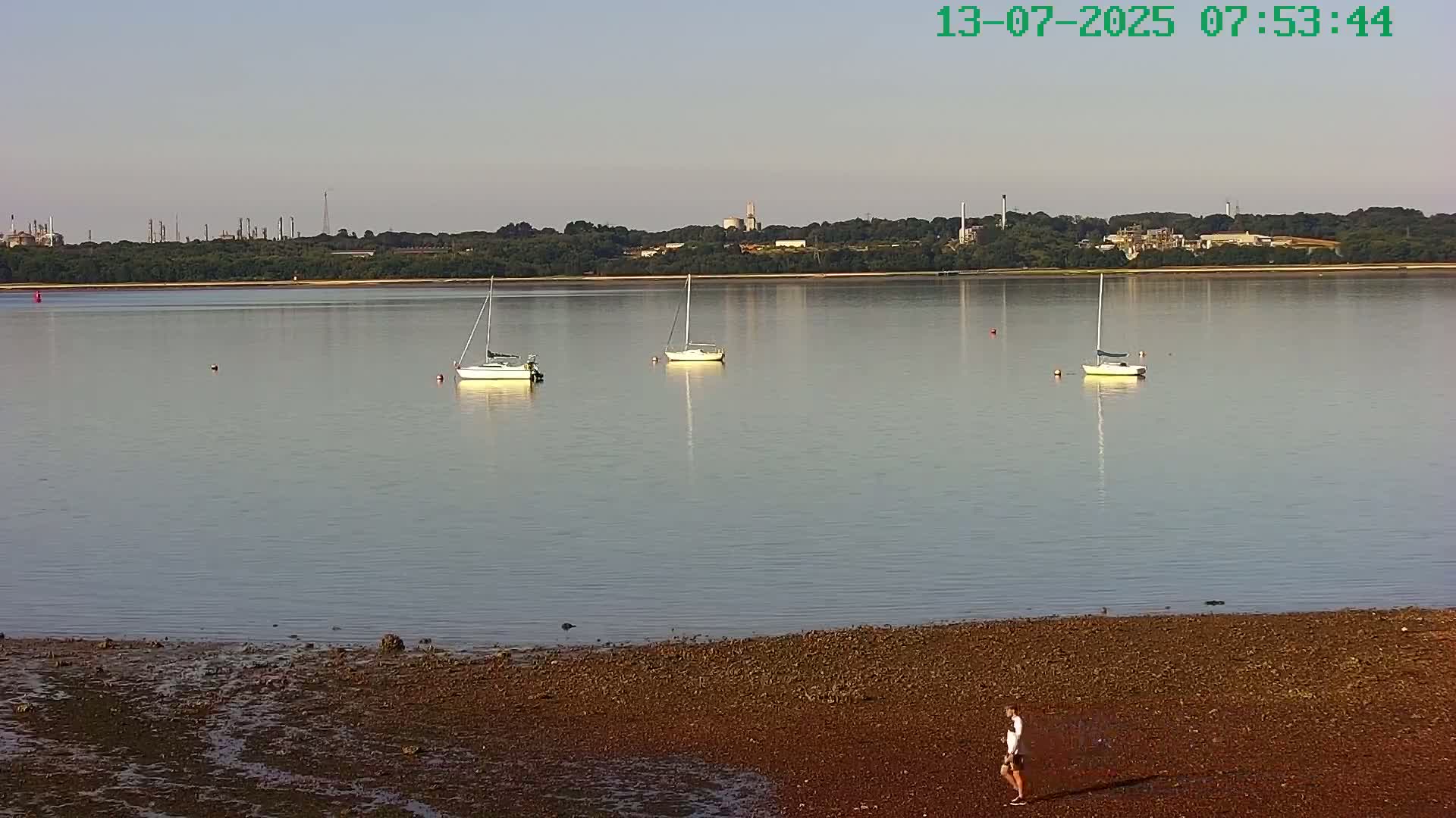Netley,  The Solent Water Shipspotting Live Cam - Borough of Eastleigh, Hampshire, South East, England, United Kingdom