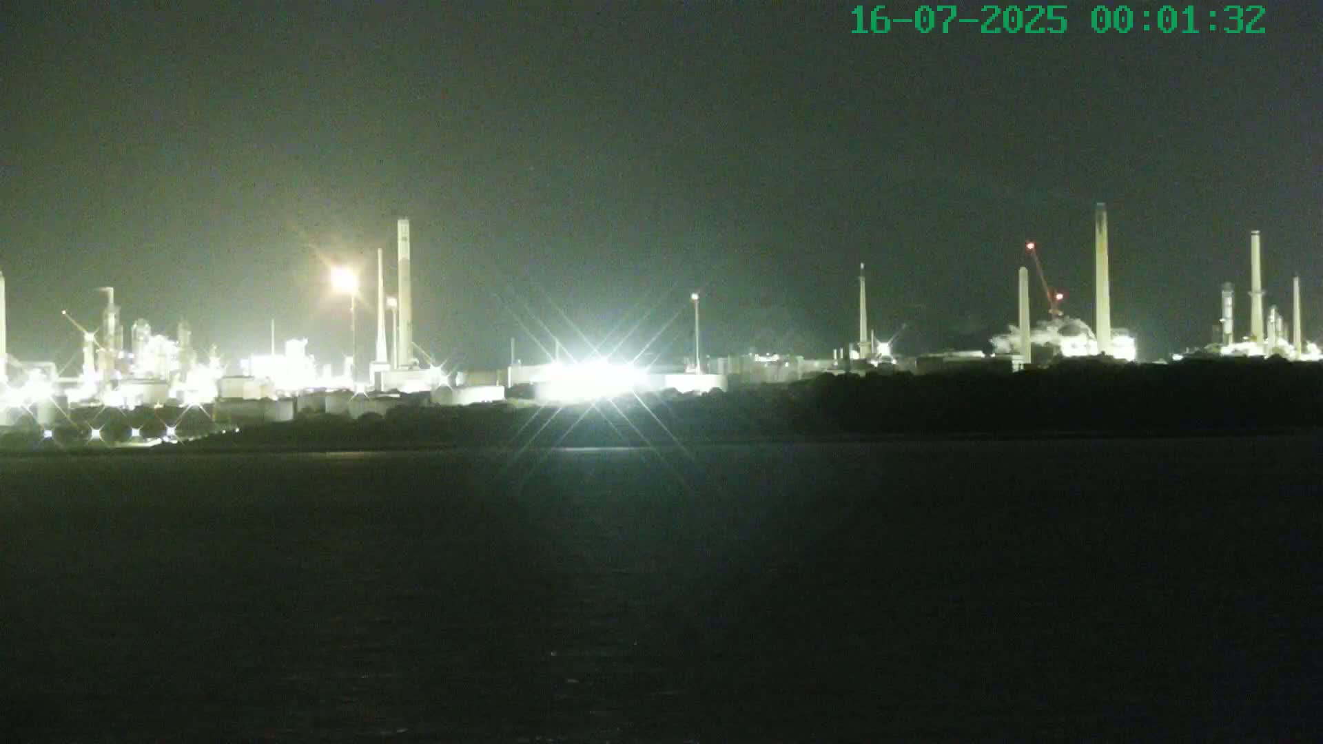 Netley,  The Solent Water Shipspotting Live Cam - Borough of Eastleigh, Hampshire, South East, England, United Kingdom