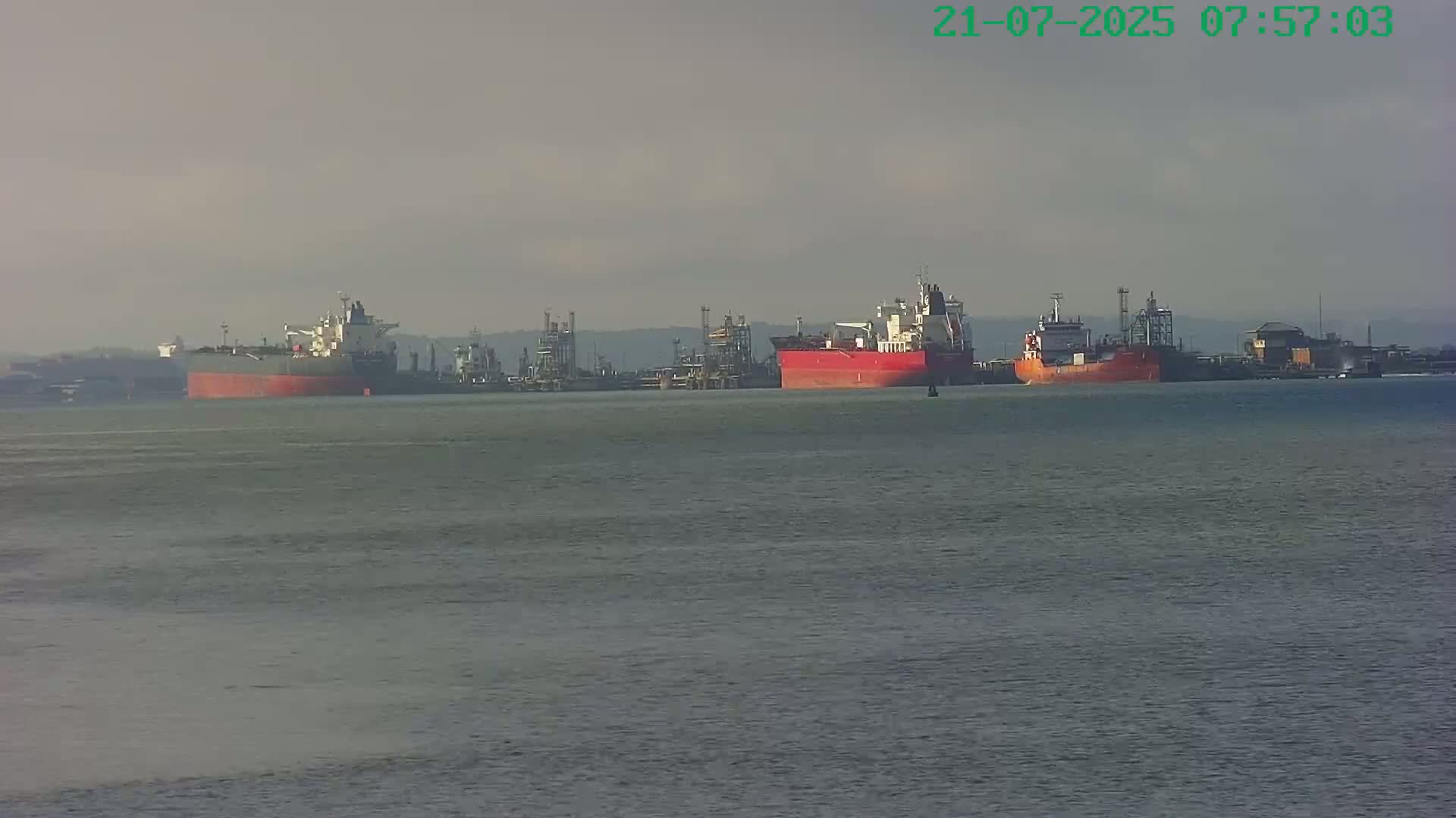 Netley,  The Solent Water Shipspotting Live Cam - Borough of Eastleigh, Hampshire, South East, England, United Kingdom