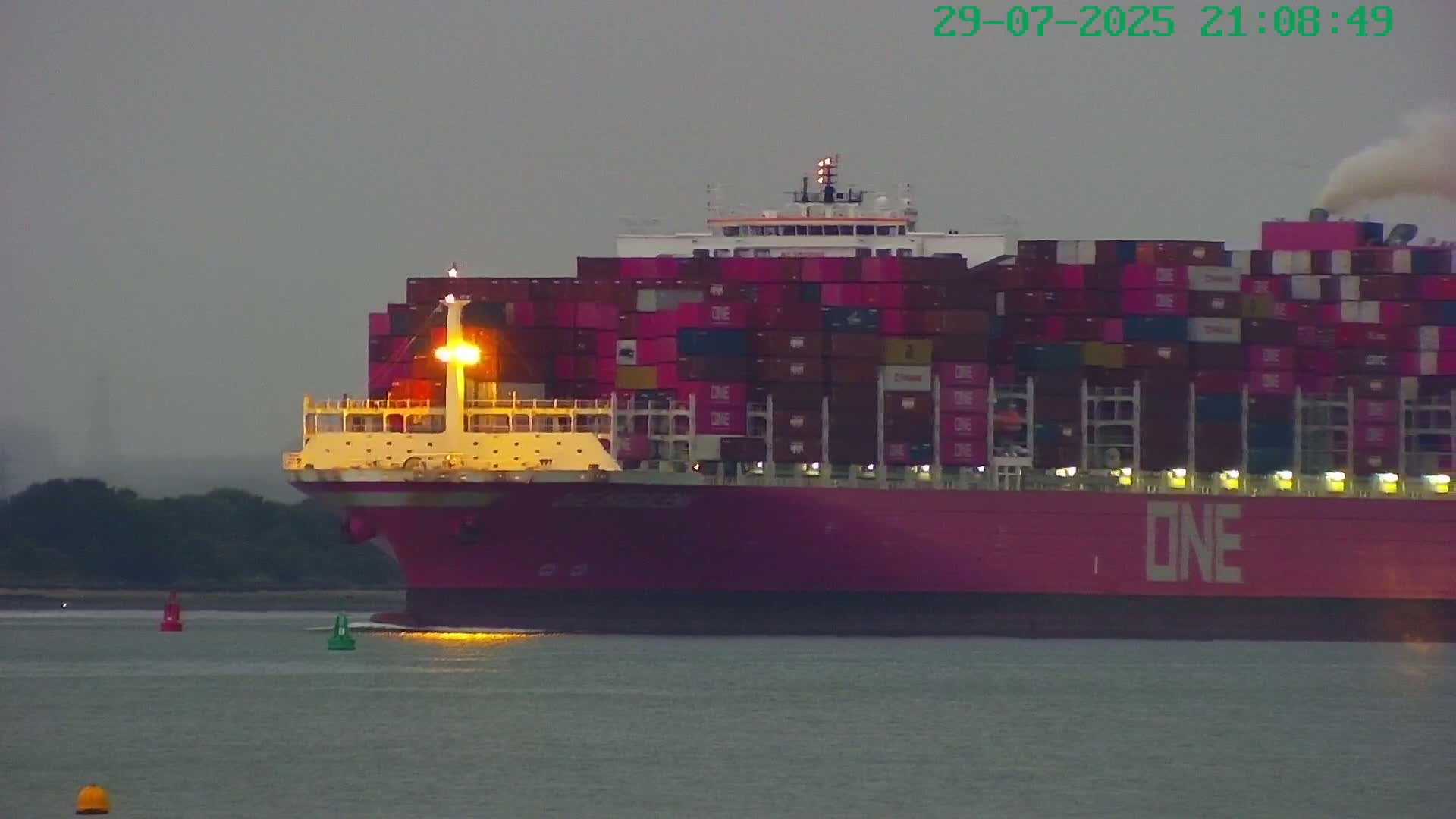 Netley,  The Solent Water Shipspotting Live Cam - Borough of Eastleigh, Hampshire, South East, England, United Kingdom