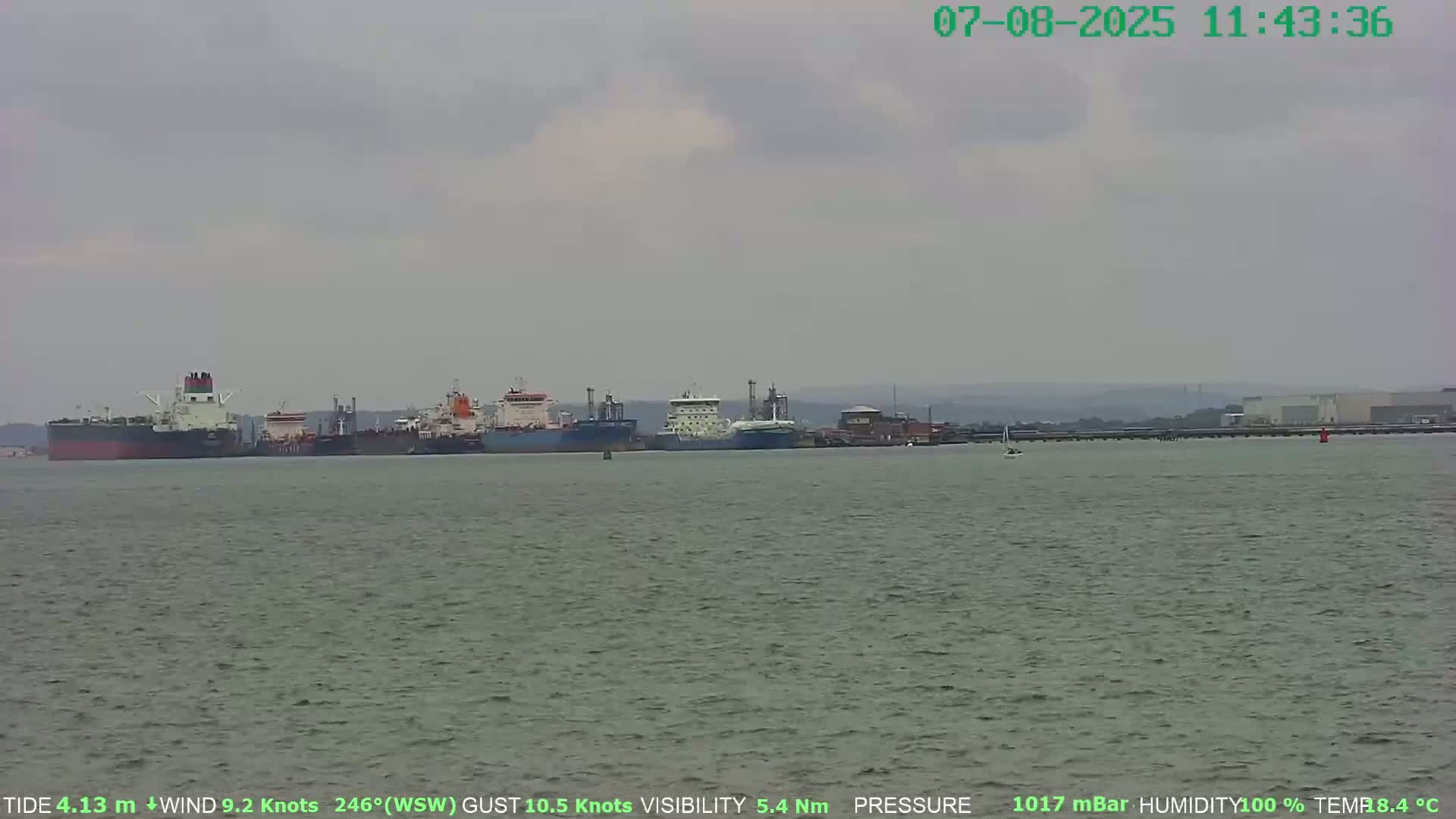 Netley,  The Solent Water Shipspotting Live Cam - Borough of Eastleigh, Hampshire, South East, England, United Kingdom