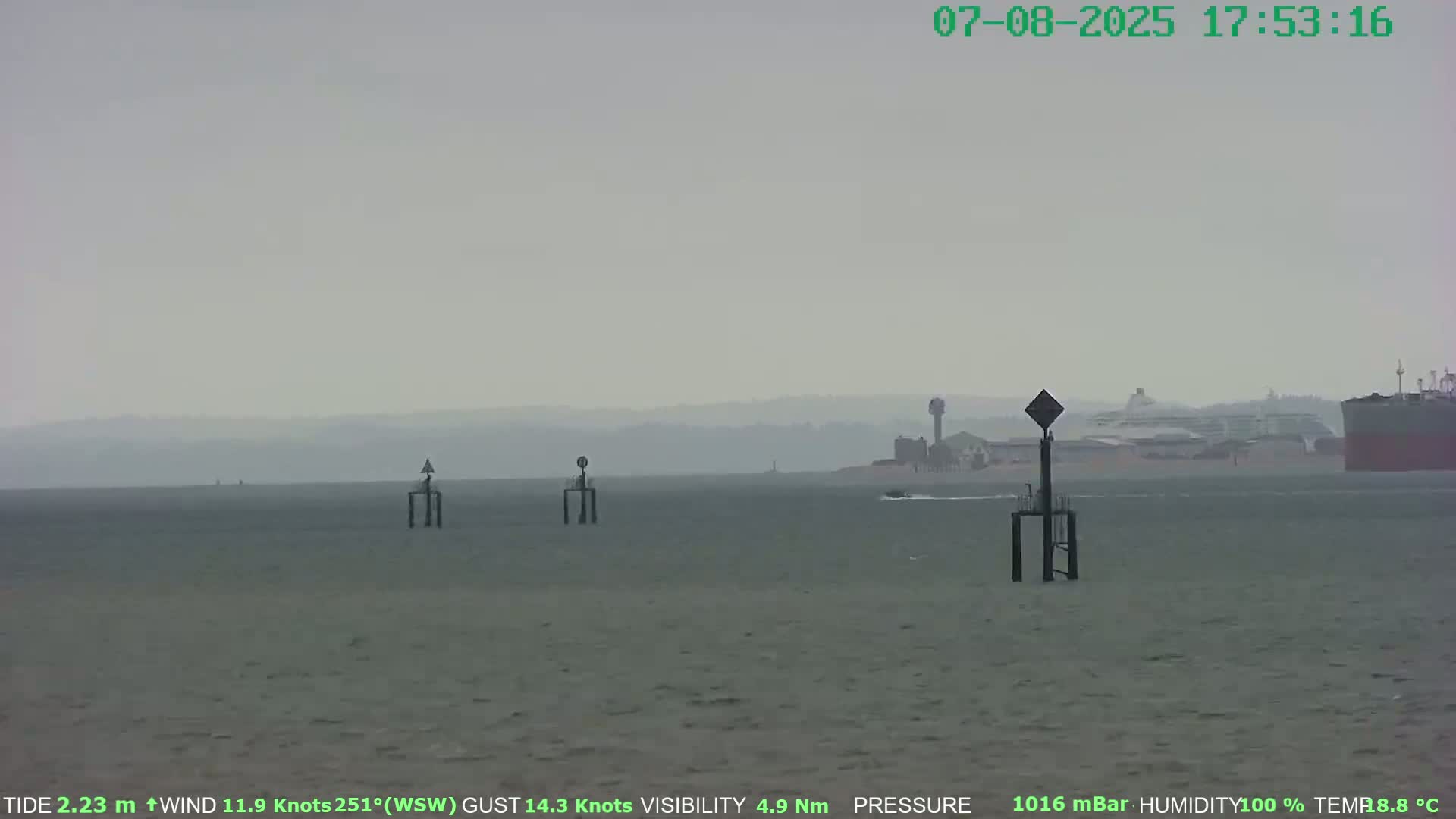Netley,  The Solent Water Shipspotting Live Cam - Borough of Eastleigh, Hampshire, South East, England, United Kingdom