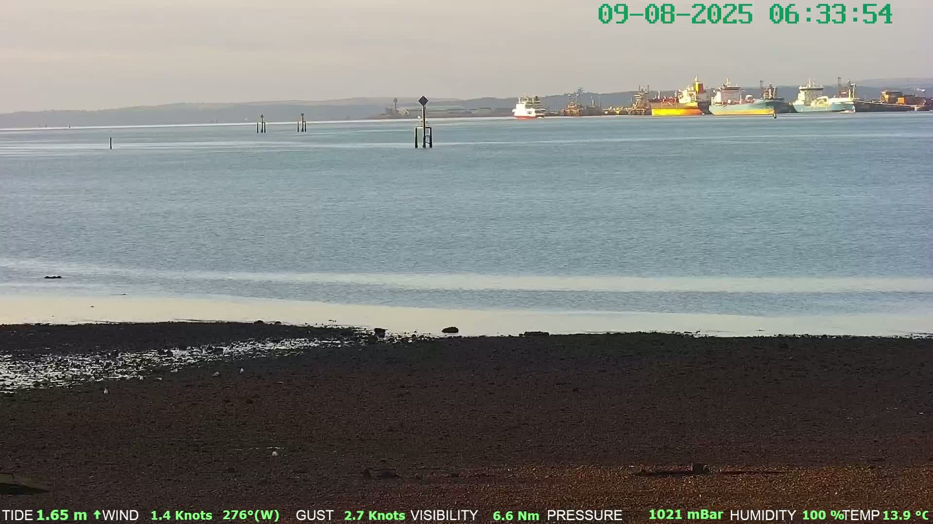 Netley,  The Solent Water Shipspotting Live Cam - Borough of Eastleigh, Hampshire, South East, England, United Kingdom