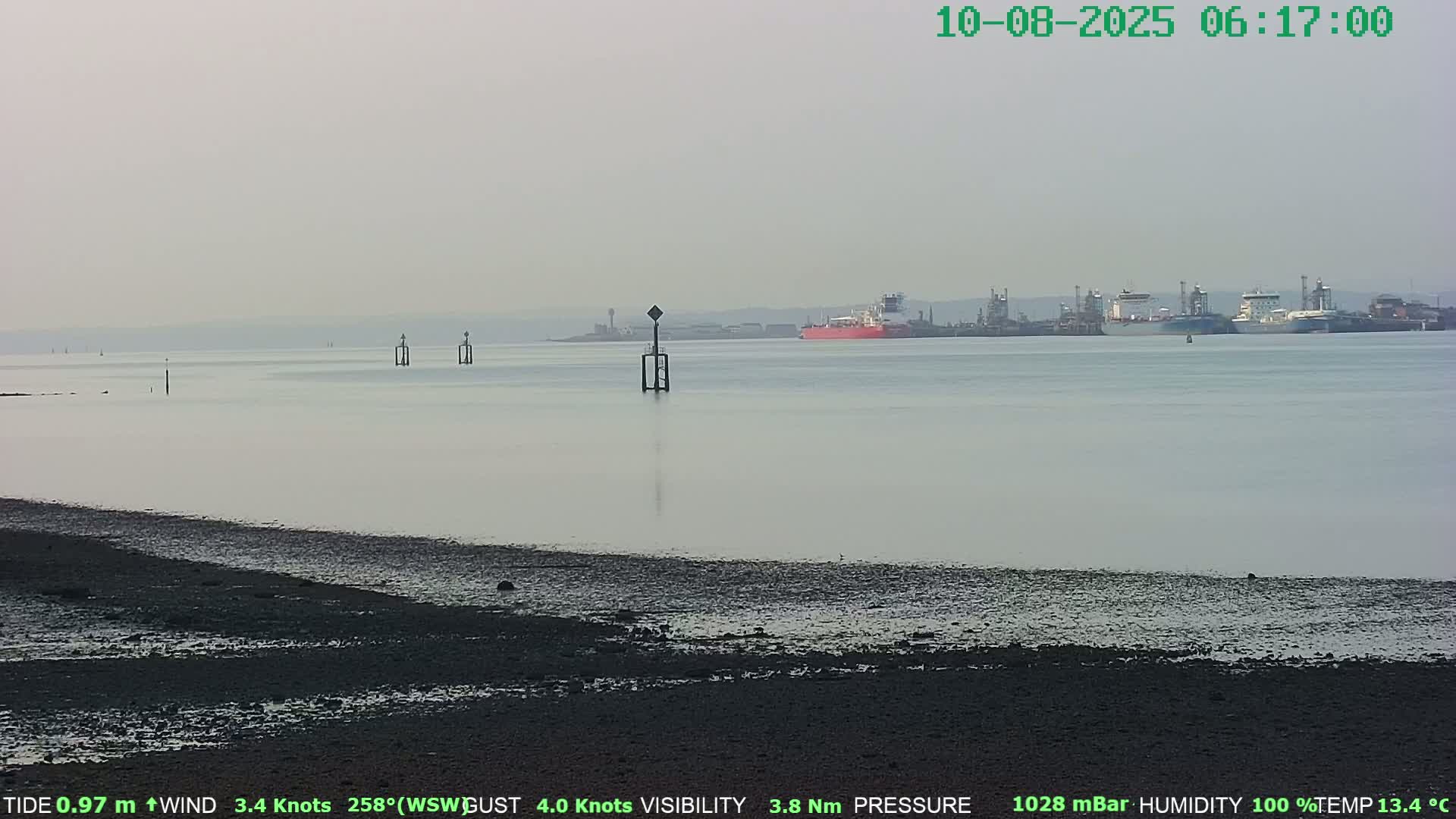 Netley,  The Solent Water Shipspotting Live Cam - Borough of Eastleigh, Hampshire, South East, England, United Kingdom