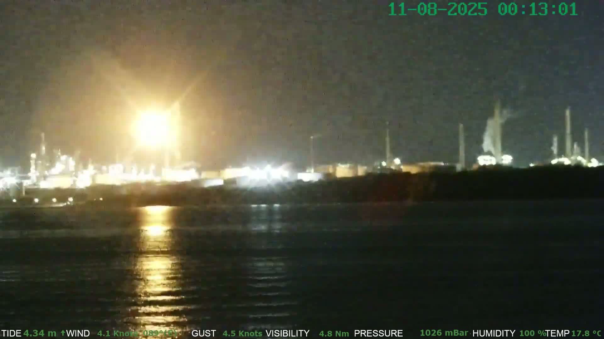 Netley,  The Solent Water Shipspotting Live Cam - Borough of Eastleigh, Hampshire, South East, England, United Kingdom