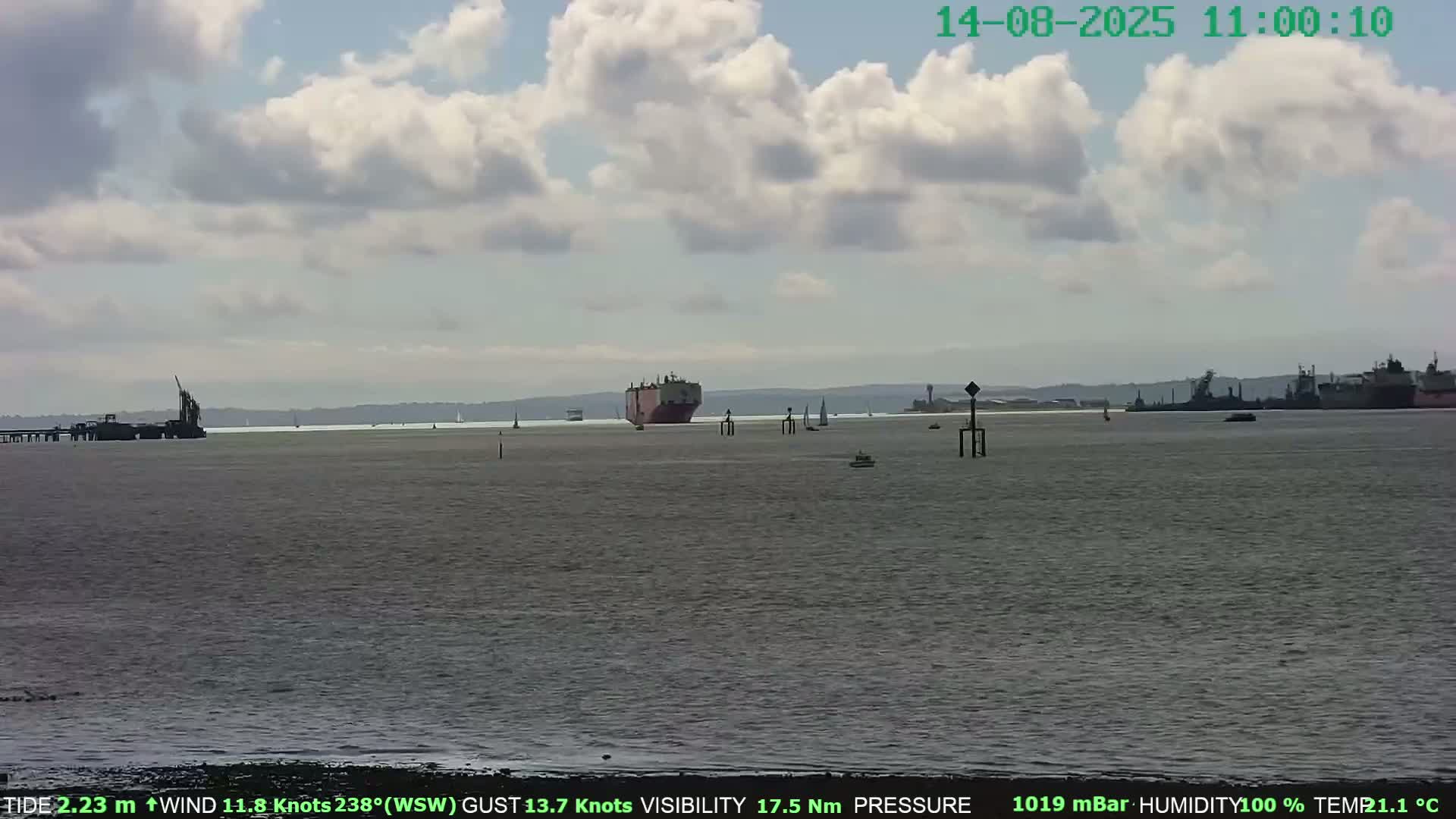 Netley,  The Solent Water Shipspotting Live Cam - Borough of Eastleigh, Hampshire, South East, England, United Kingdom