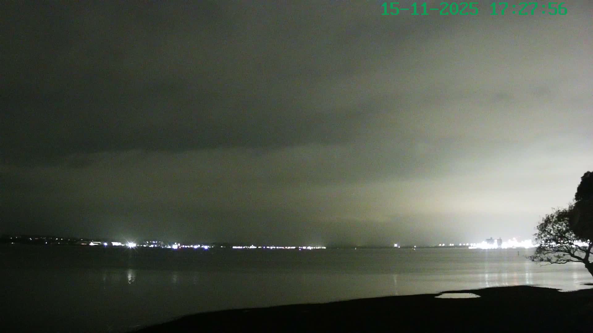 Netley,  The Solent Water Shipspotting Live Cam - Borough of Eastleigh, Hampshire, South East, England, United Kingdom