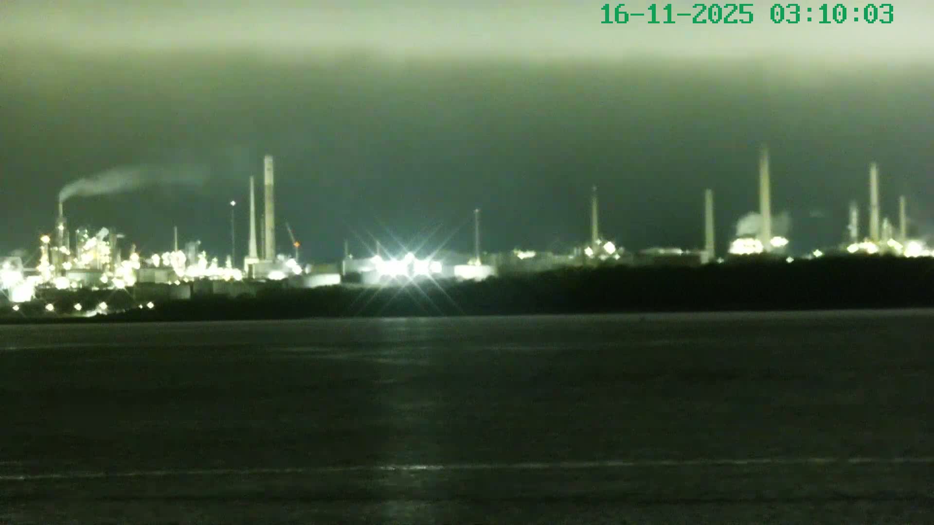 Netley,  The Solent Water Shipspotting Live Cam - Borough of Eastleigh, Hampshire, South East, England, United Kingdom