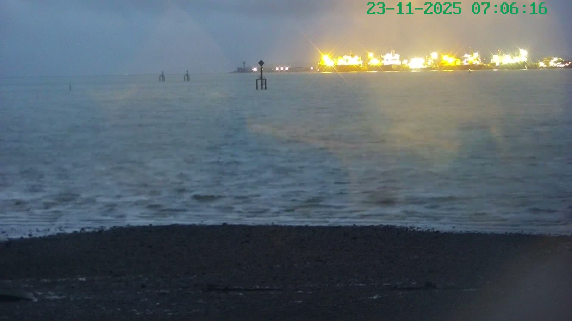 Netley,  The Solent Water Shipspotting Live Cam - Borough of Eastleigh, Hampshire, South East, England, United Kingdom