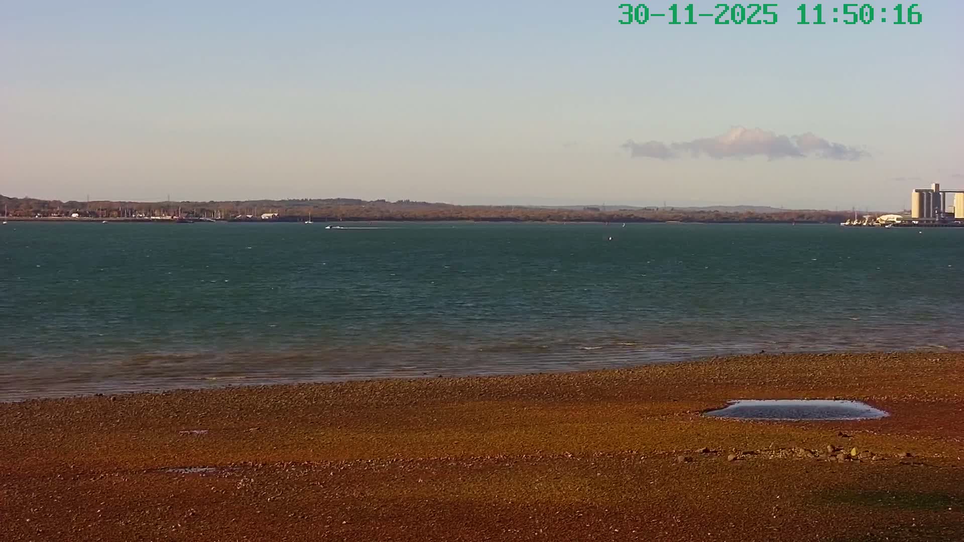 Netley,  The Solent Water Shipspotting Live Cam - Borough of Eastleigh, Hampshire, South East, England, United Kingdom