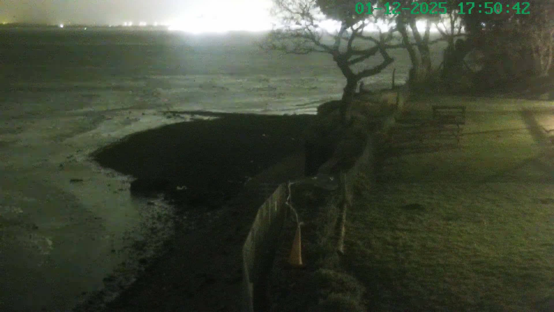 Netley,  The Solent Water Shipspotting Live Cam - Borough of Eastleigh, Hampshire, South East, England, United Kingdom