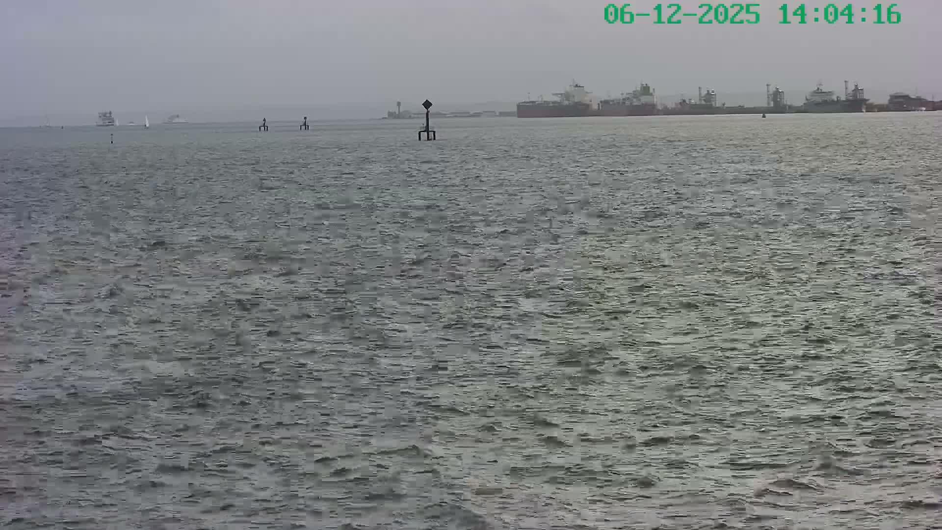 Netley,  The Solent Water Shipspotting Live Cam - Borough of Eastleigh, Hampshire, South East, England, United Kingdom