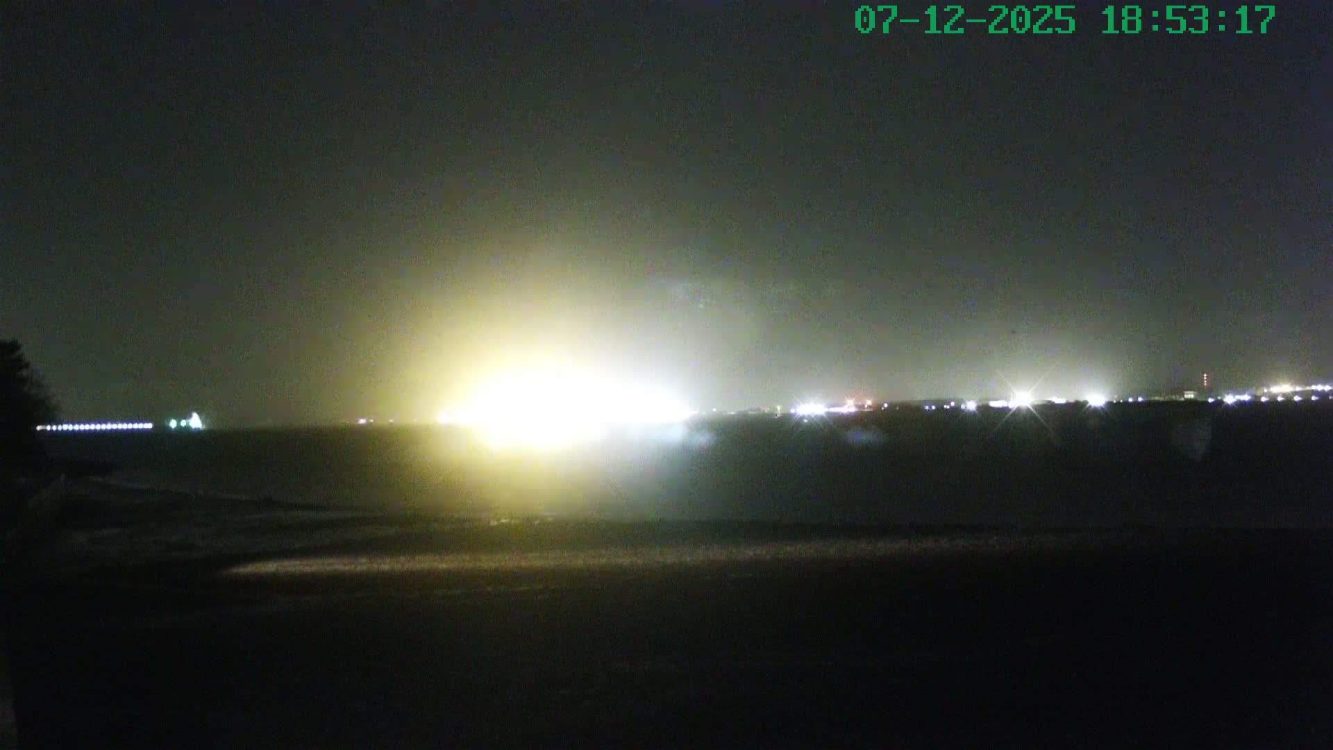 Netley,  The Solent Water Shipspotting Live Cam - Borough of Eastleigh, Hampshire, South East, England, United Kingdom