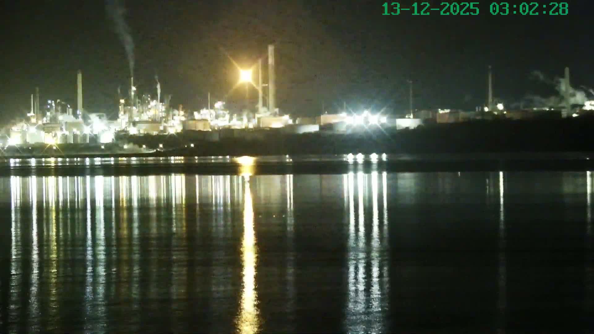 Netley,  The Solent Water Shipspotting Live Cam - Borough of Eastleigh, Hampshire, South East, England, United Kingdom