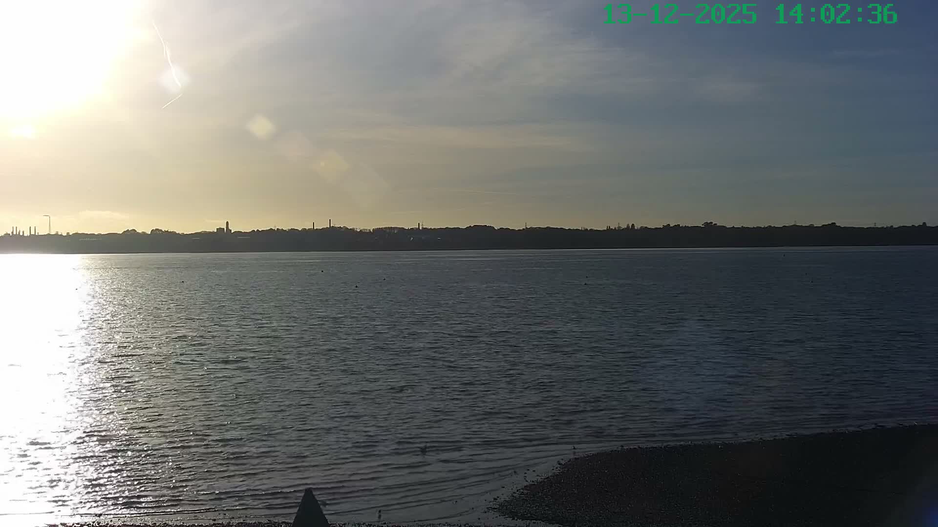 Netley,  The Solent Water Shipspotting Live Cam - Borough of Eastleigh, Hampshire, South East, England, United Kingdom