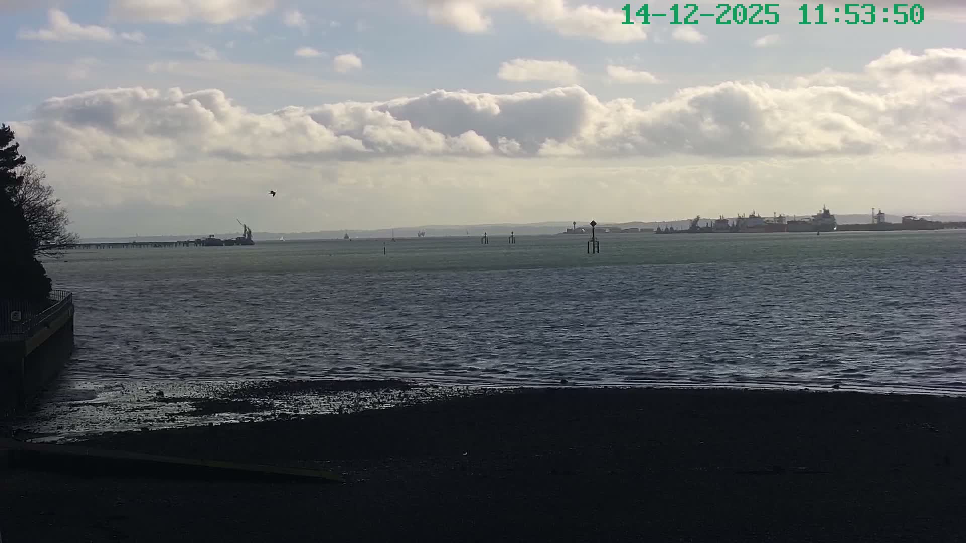 Netley,  The Solent Water Shipspotting Live Cam - Borough of Eastleigh, Hampshire, South East, England, United Kingdom