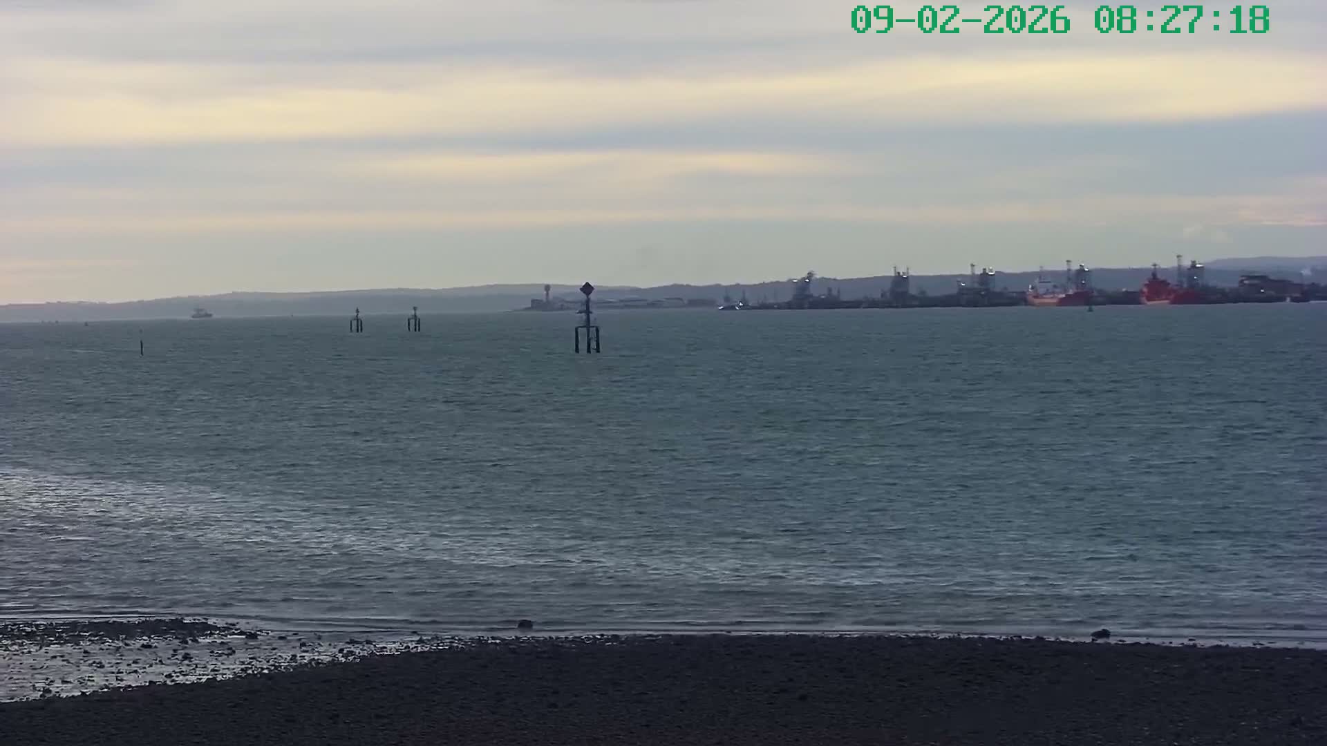 Netley,  The Solent Water Shipspotting Live Cam - Borough of Eastleigh, Hampshire, South East, England, United Kingdom