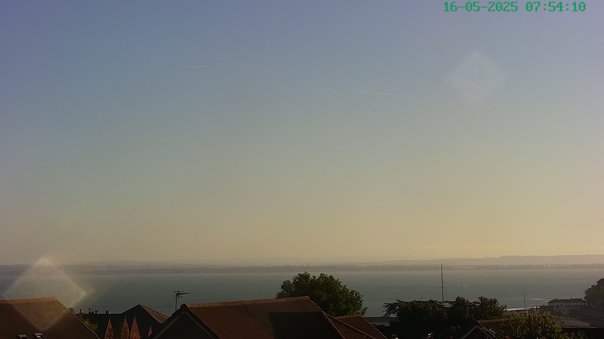 Cowes, The Solent Water Shipspotting Live Cam - Isle of Wight, South East, England, United Kingdom