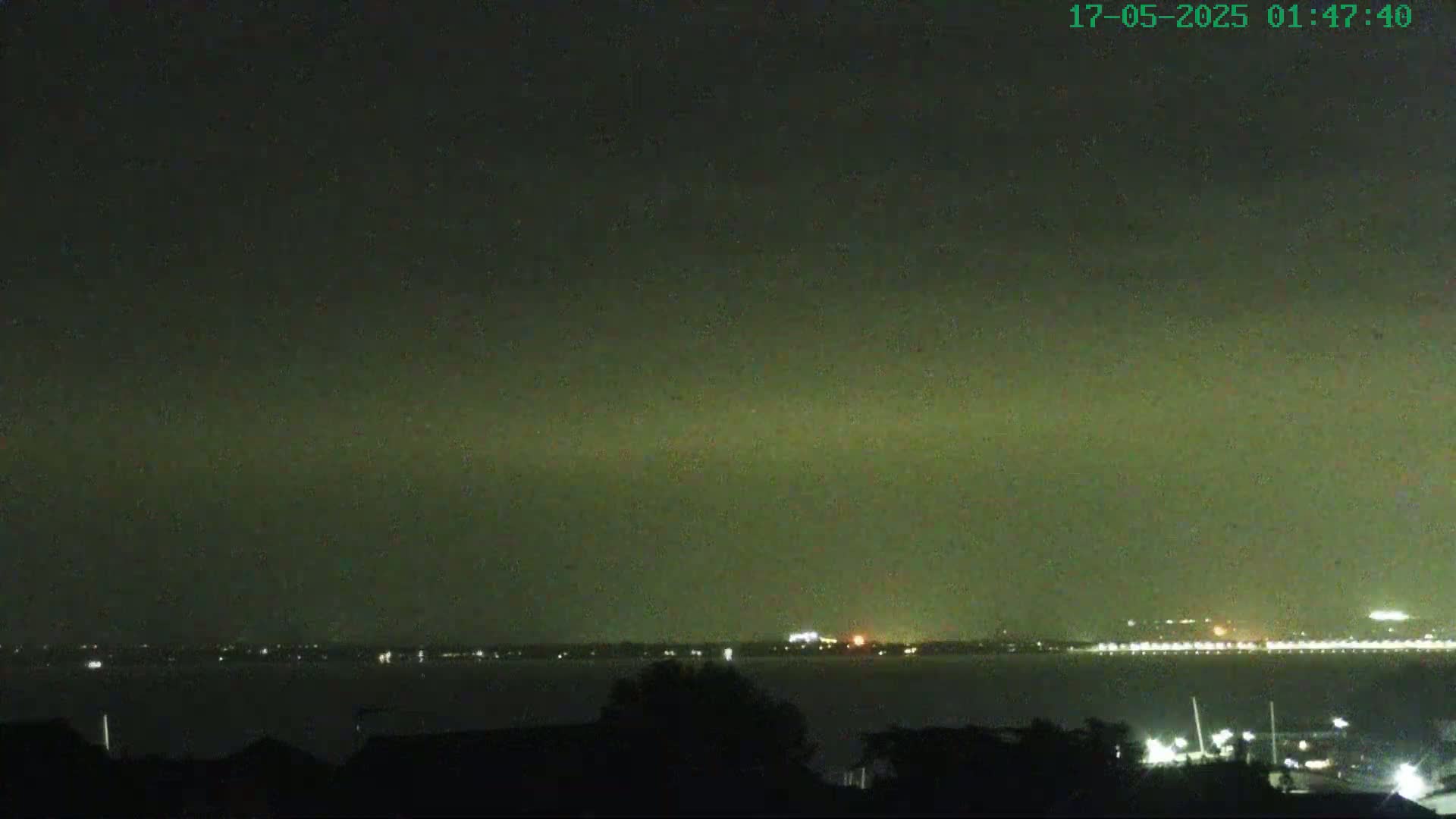 Cowes, The Solent Water Shipspotting Live Cam - Isle of Wight, South East, England, United Kingdom
