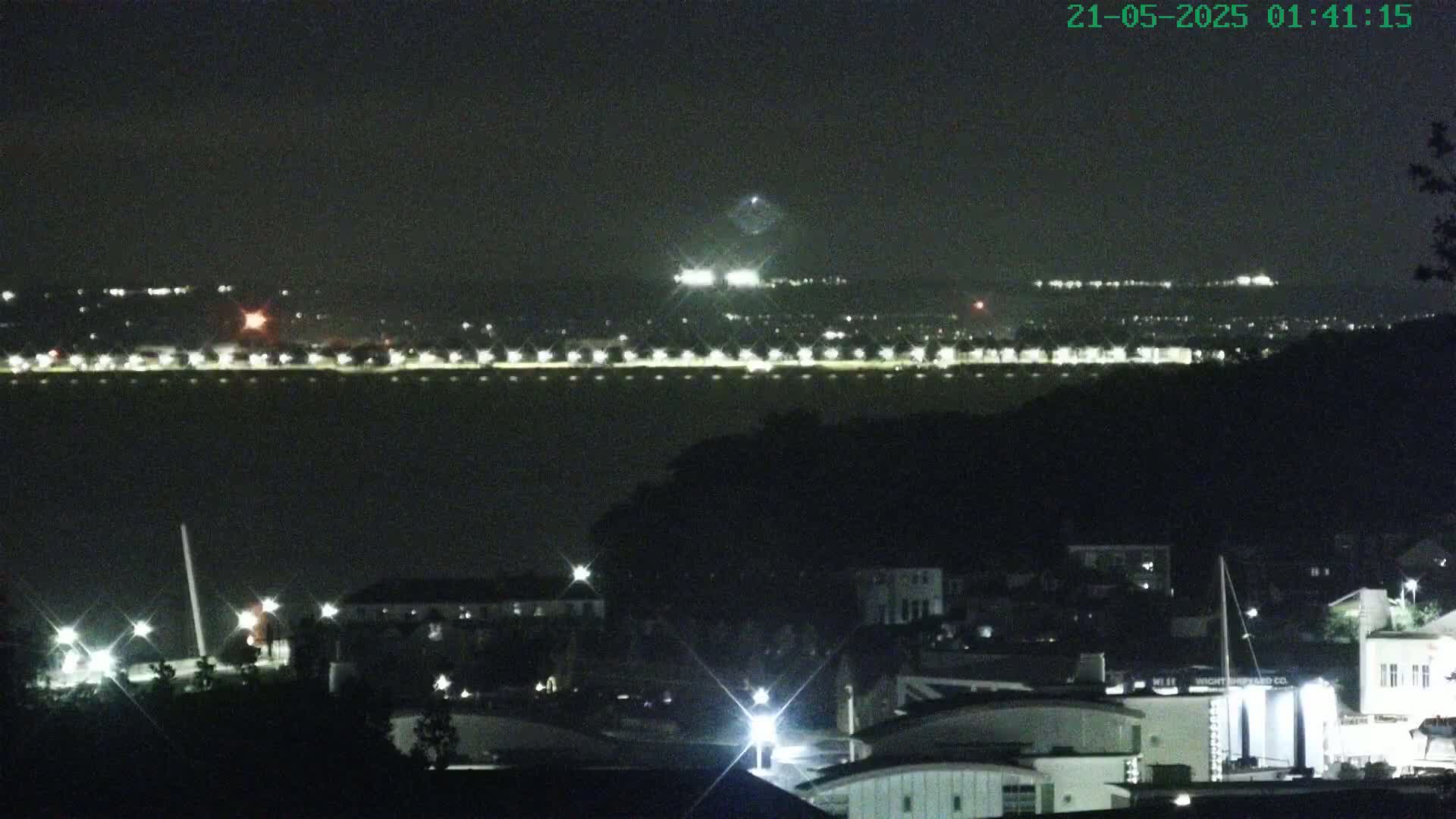 Cowes, The Solent Water Shipspotting Live Cam - Isle of Wight, South East, England, United Kingdom