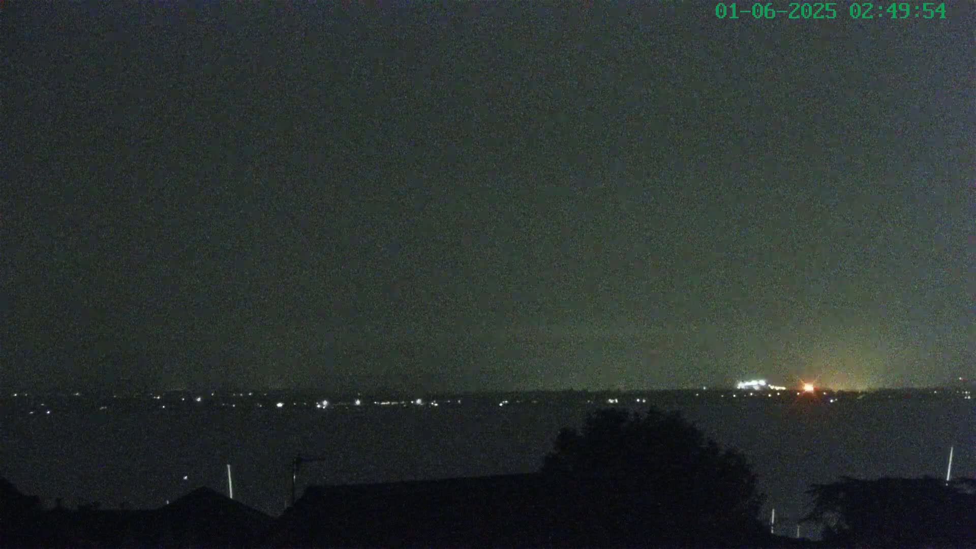 Cowes, The Solent Water Shipspotting Live Cam - Isle of Wight, South East, England, United Kingdom