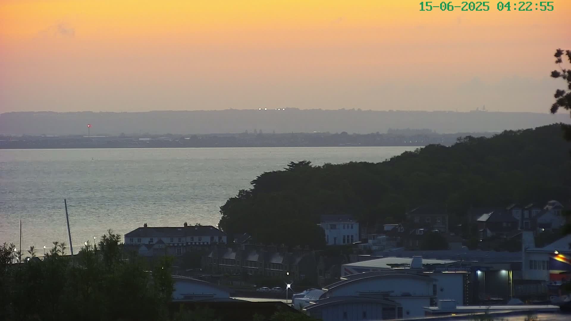 Cowes, The Solent Water Shipspotting Live Cam - Isle of Wight, South East, England, United Kingdom