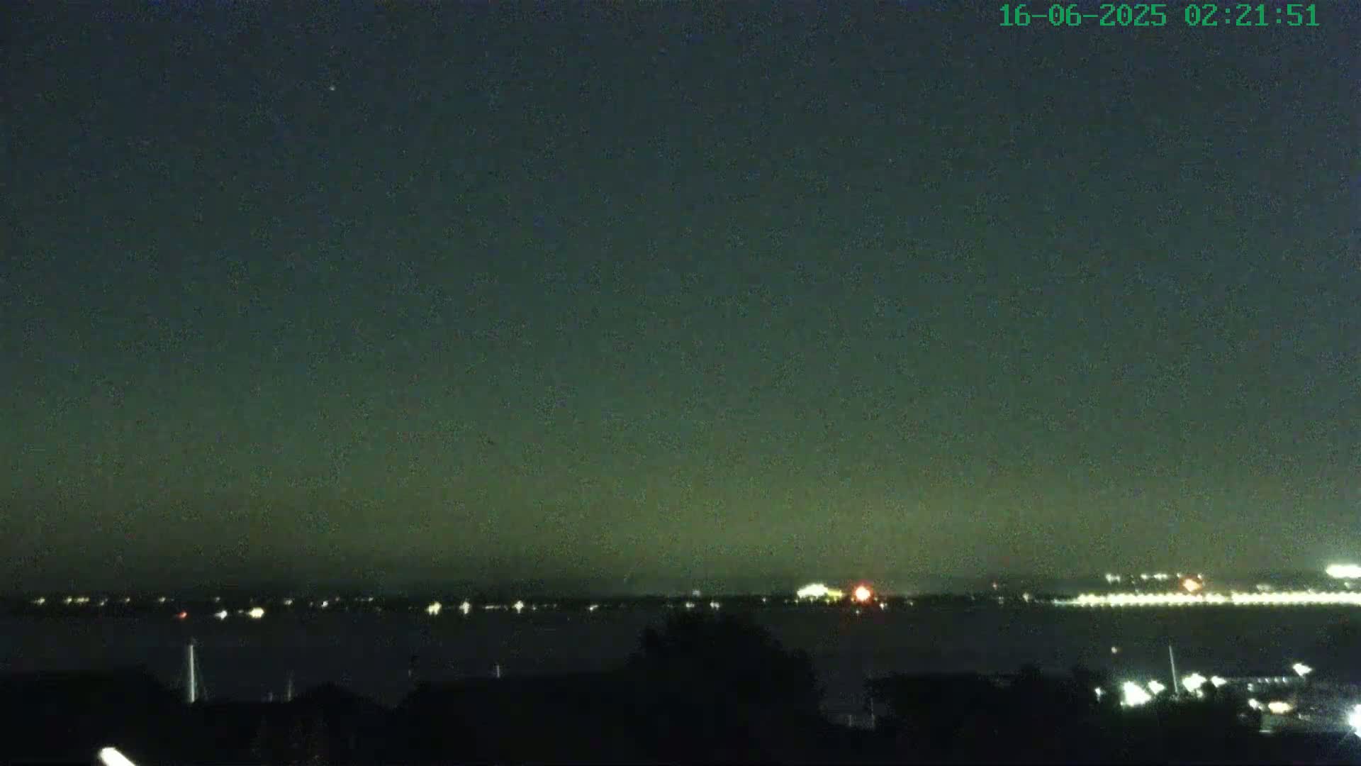 Cowes, The Solent Water Shipspotting Live Cam - Isle of Wight, South East, England, United Kingdom