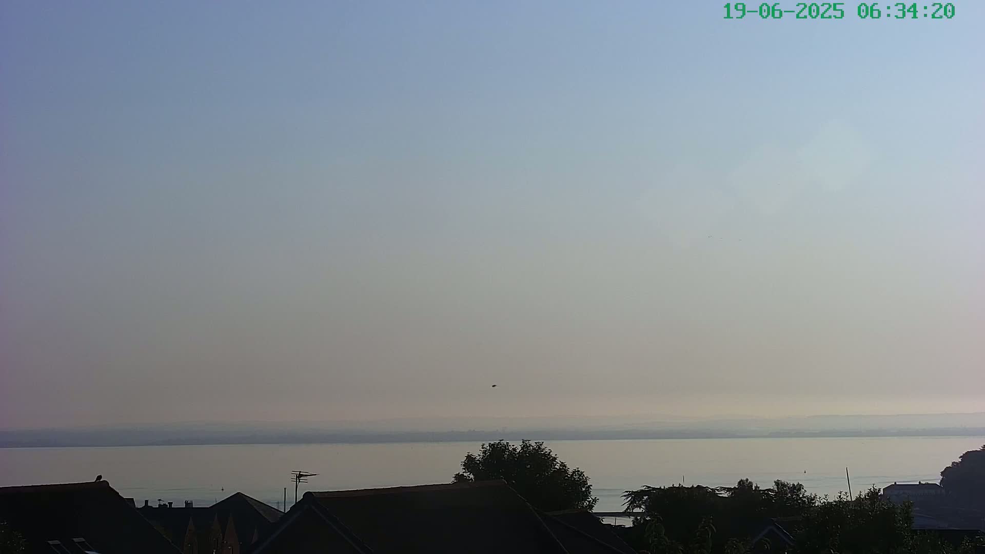 Cowes, The Solent Water Shipspotting Live Cam - Isle of Wight, South East, England, United Kingdom