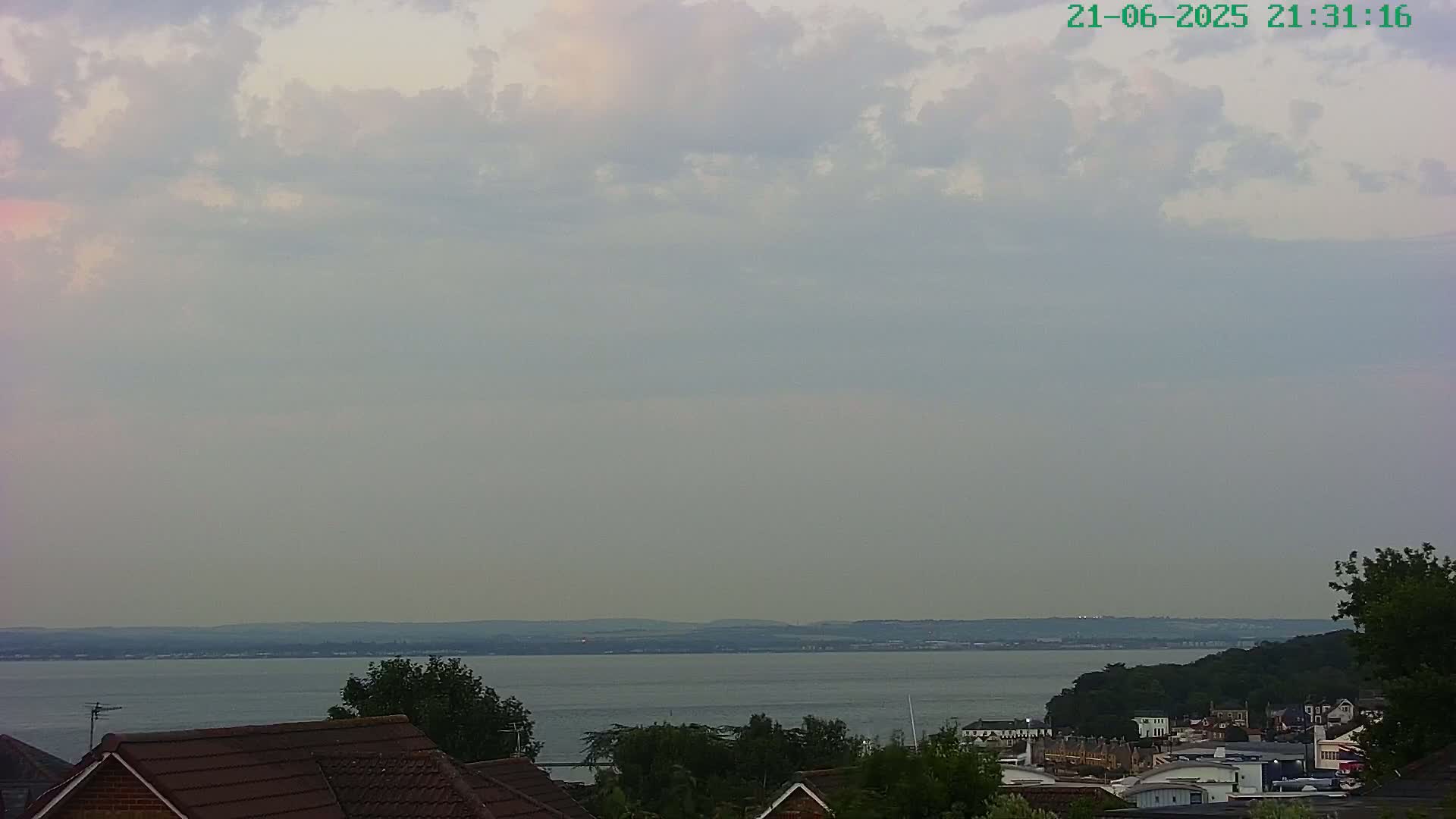 Cowes, The Solent Water Shipspotting Live Cam - Isle of Wight, South East, England, United Kingdom
