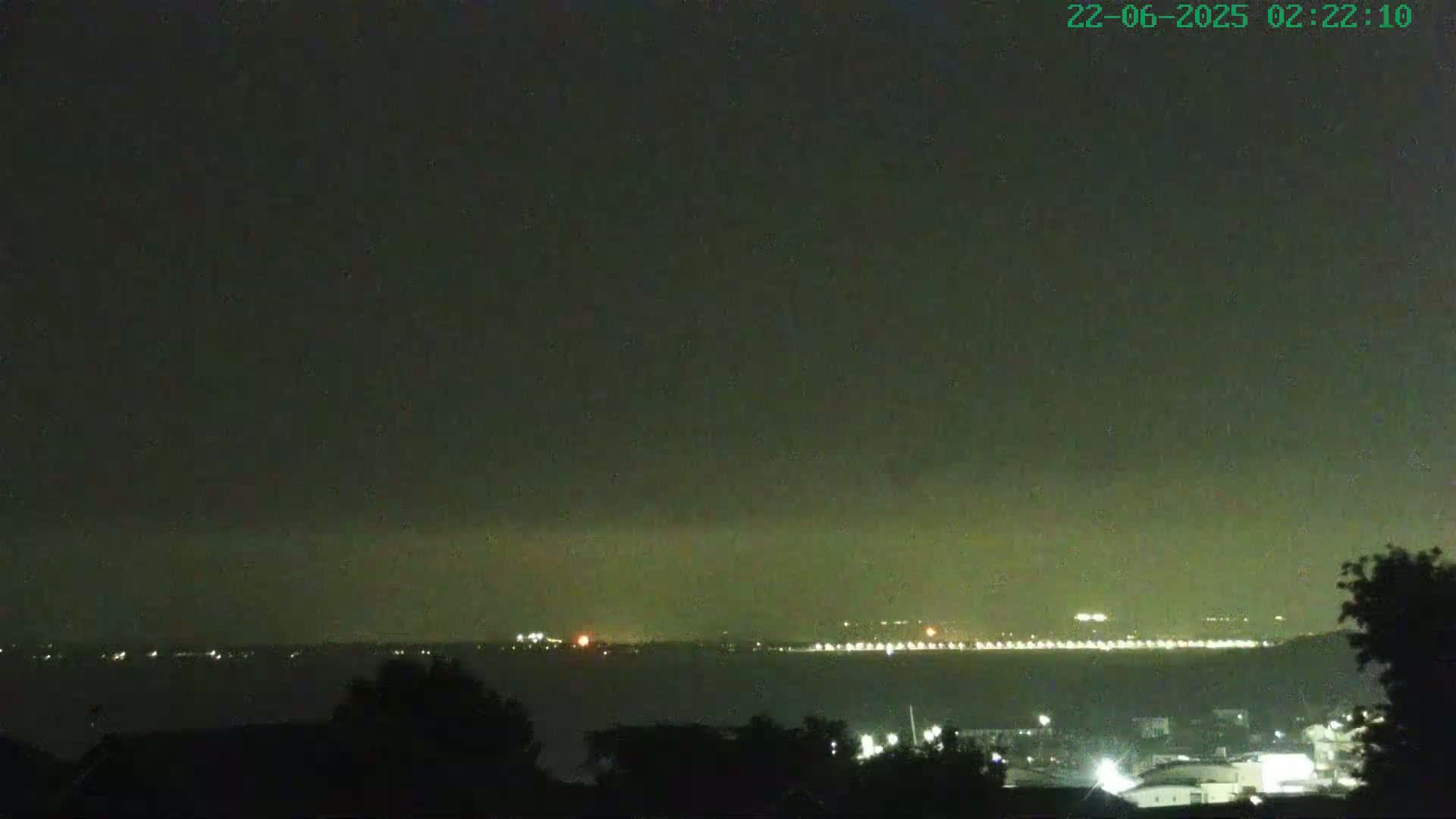 Cowes, The Solent Water Shipspotting Live Cam - Isle of Wight, South East, England, United Kingdom