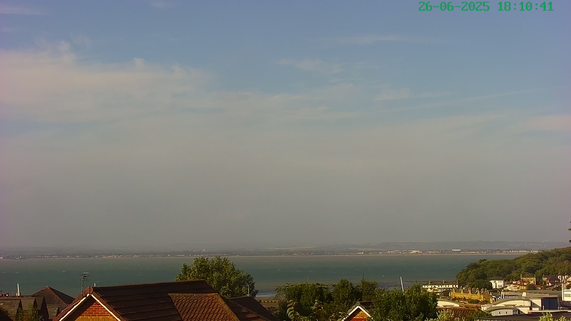 Cowes, The Solent Water Shipspotting Live Cam - Isle of Wight, South East, England, United Kingdom