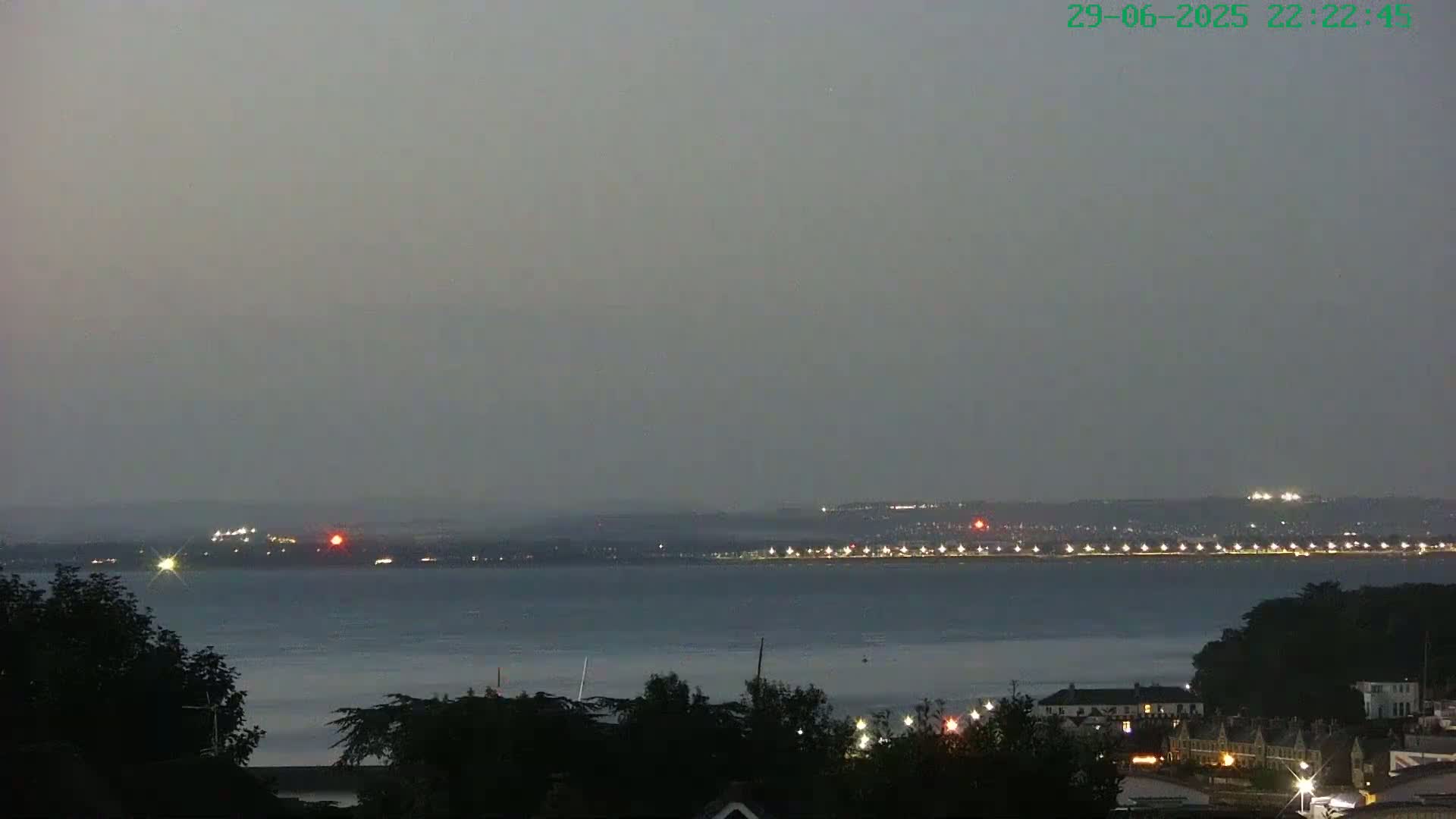 Cowes, The Solent Water Shipspotting Live Cam - Isle of Wight, South East, England, United Kingdom