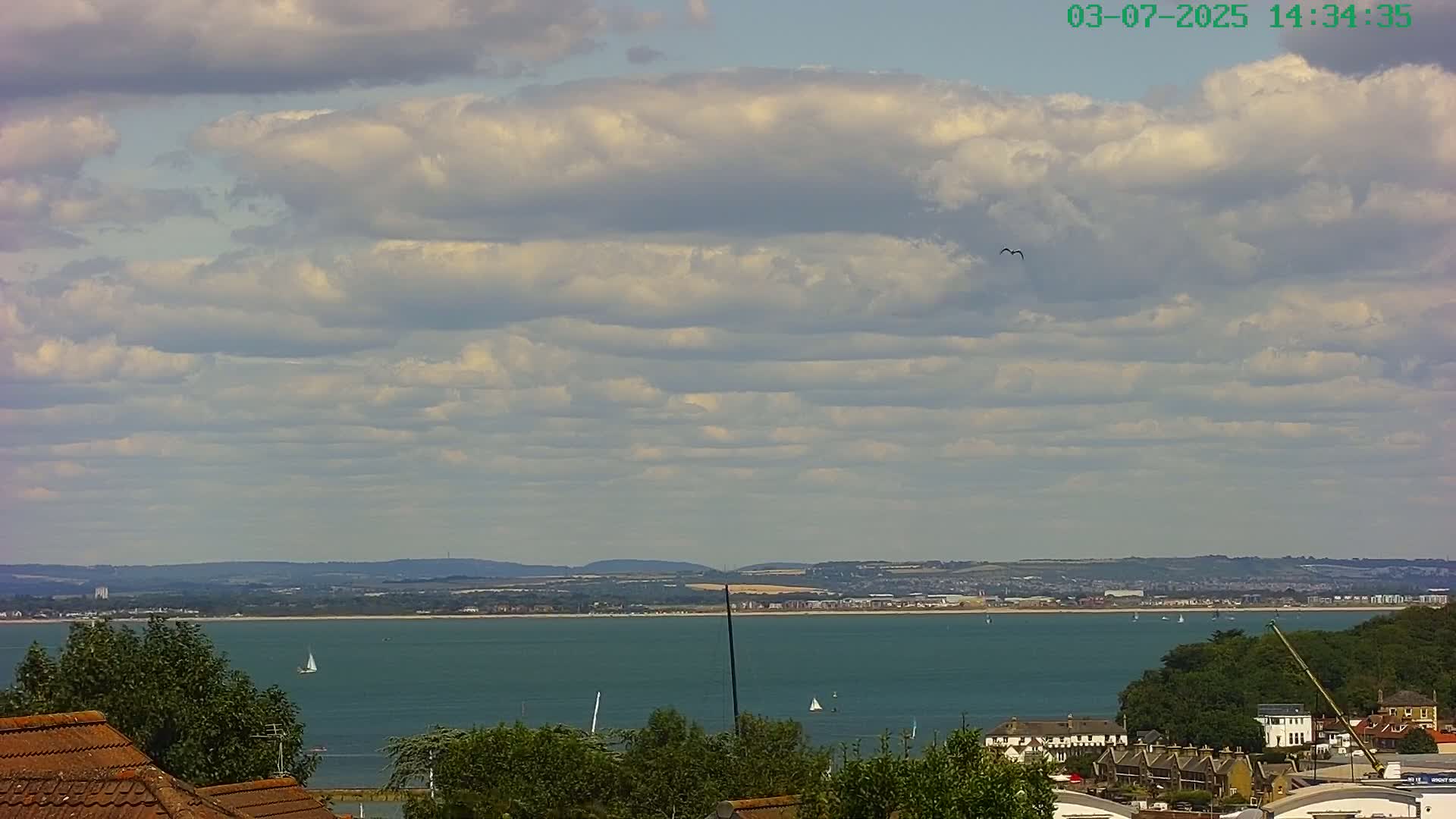 Cowes, The Solent Water Shipspotting Live Cam - Isle of Wight, South East, England, United Kingdom