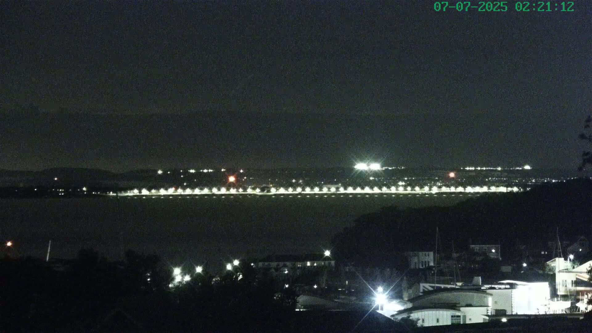 Cowes, The Solent Water Shipspotting Live Cam - Isle of Wight, South East, England, United Kingdom